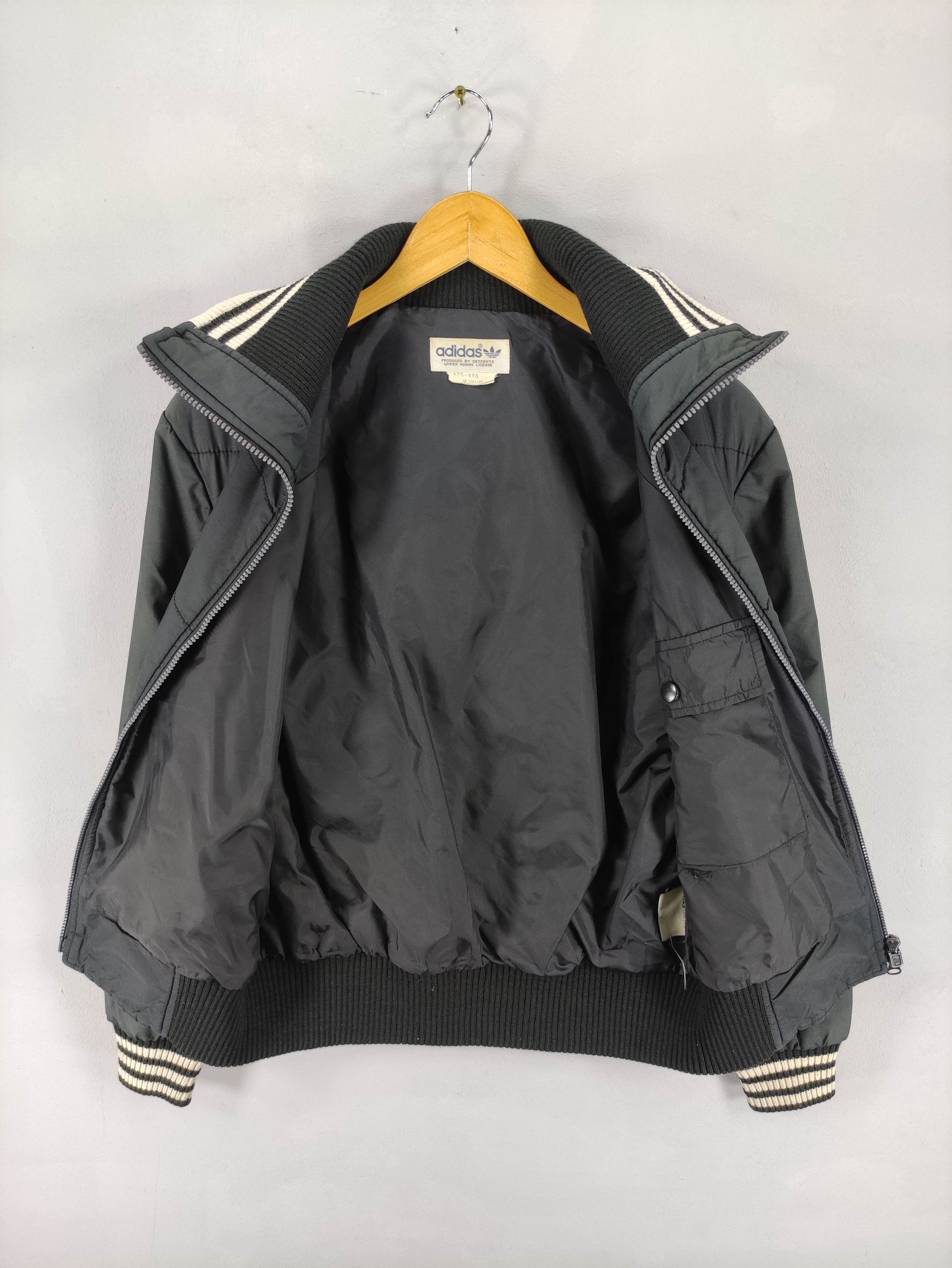 Adidas Vintage 90s Adidas Faded Puffer Jacket Size US M / EU 48-50 / 2 - 4 Thumbnail