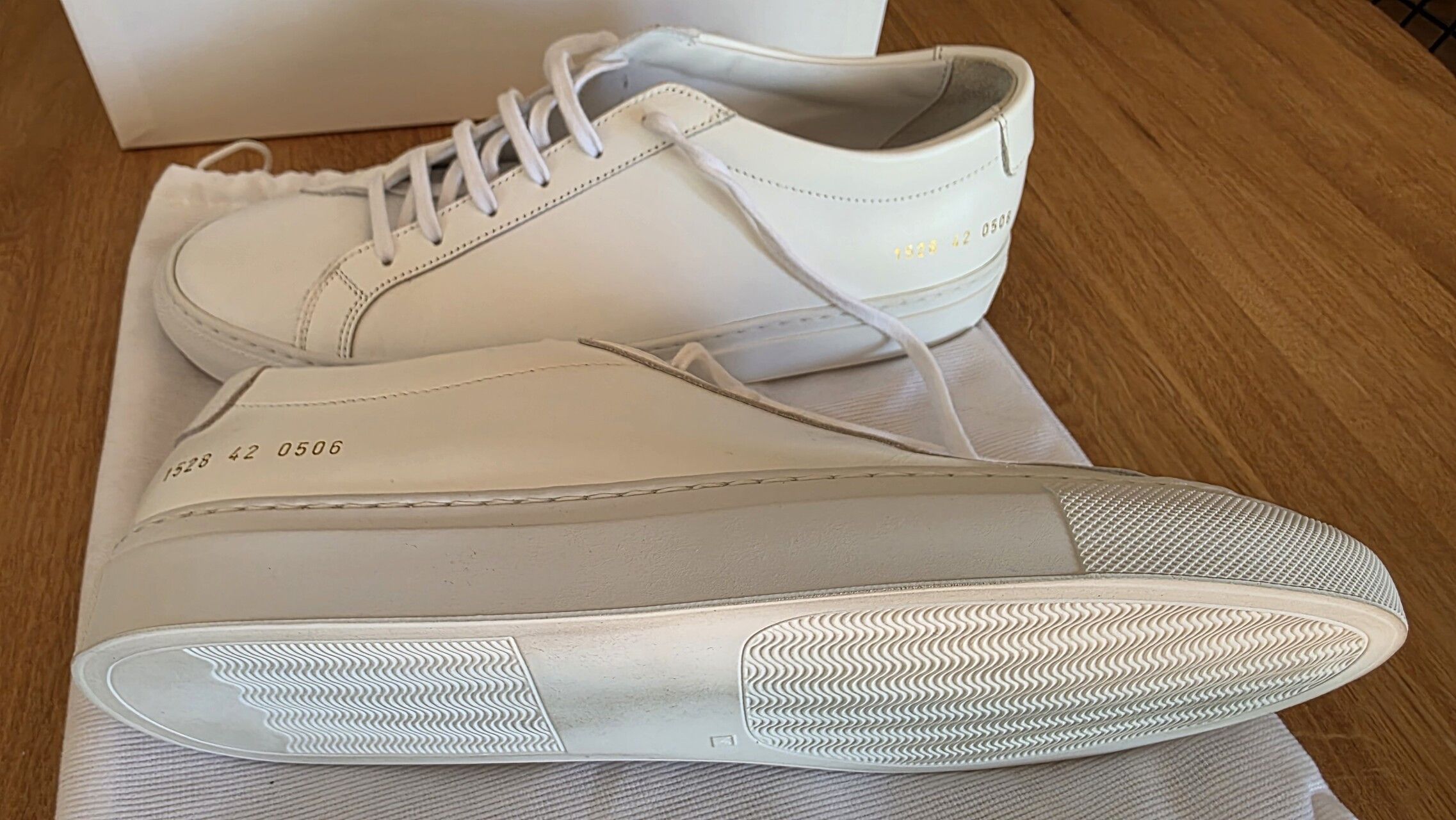 Common Projects Original Achilles low top sneaker (as new) Size US 9 / EU 42 - 6 Thumbnail