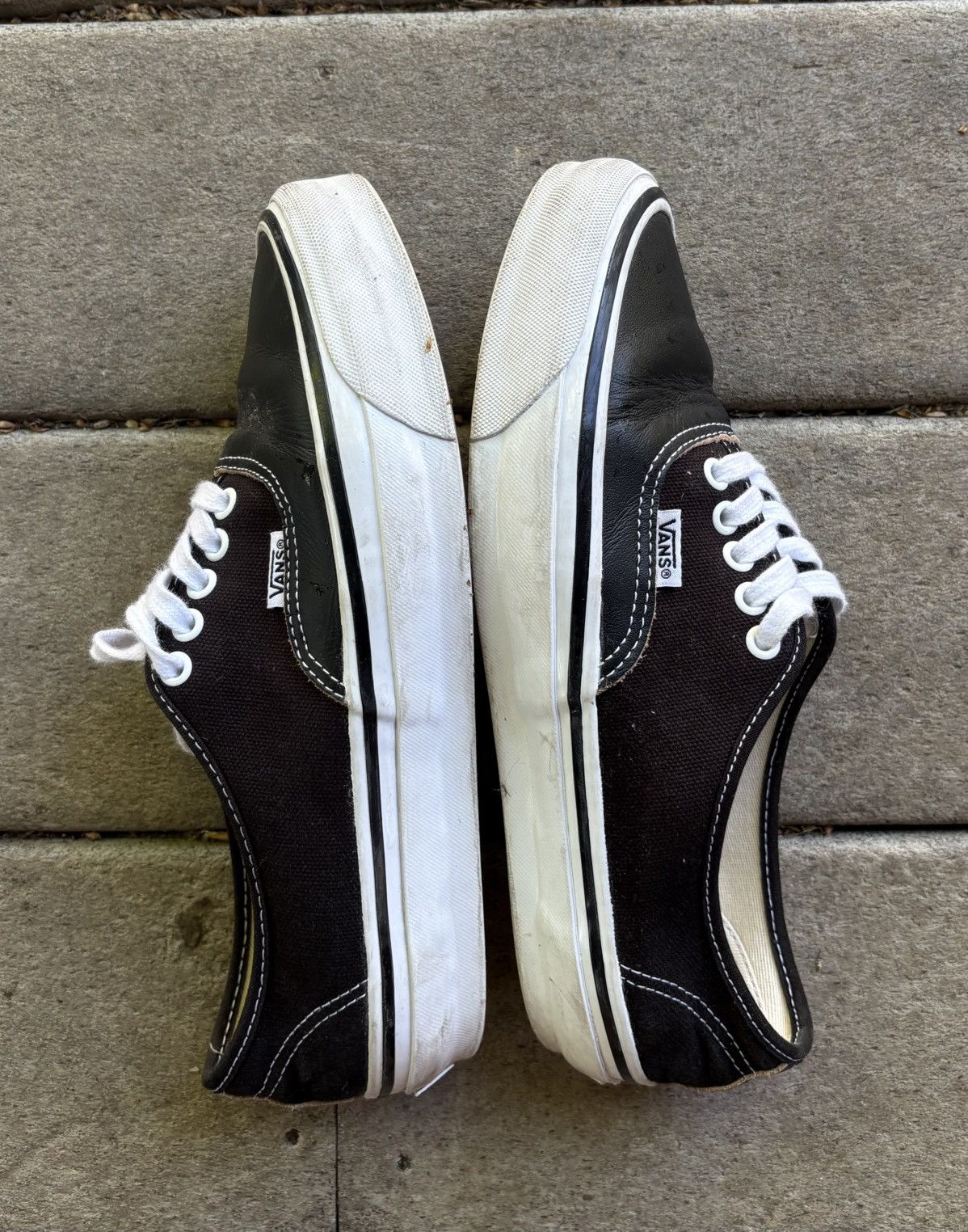 Vans Vans OTW Authentic 44 Siped Leather Vibram Size US 8.5 / EU 41-42 - 3 Thumbnail