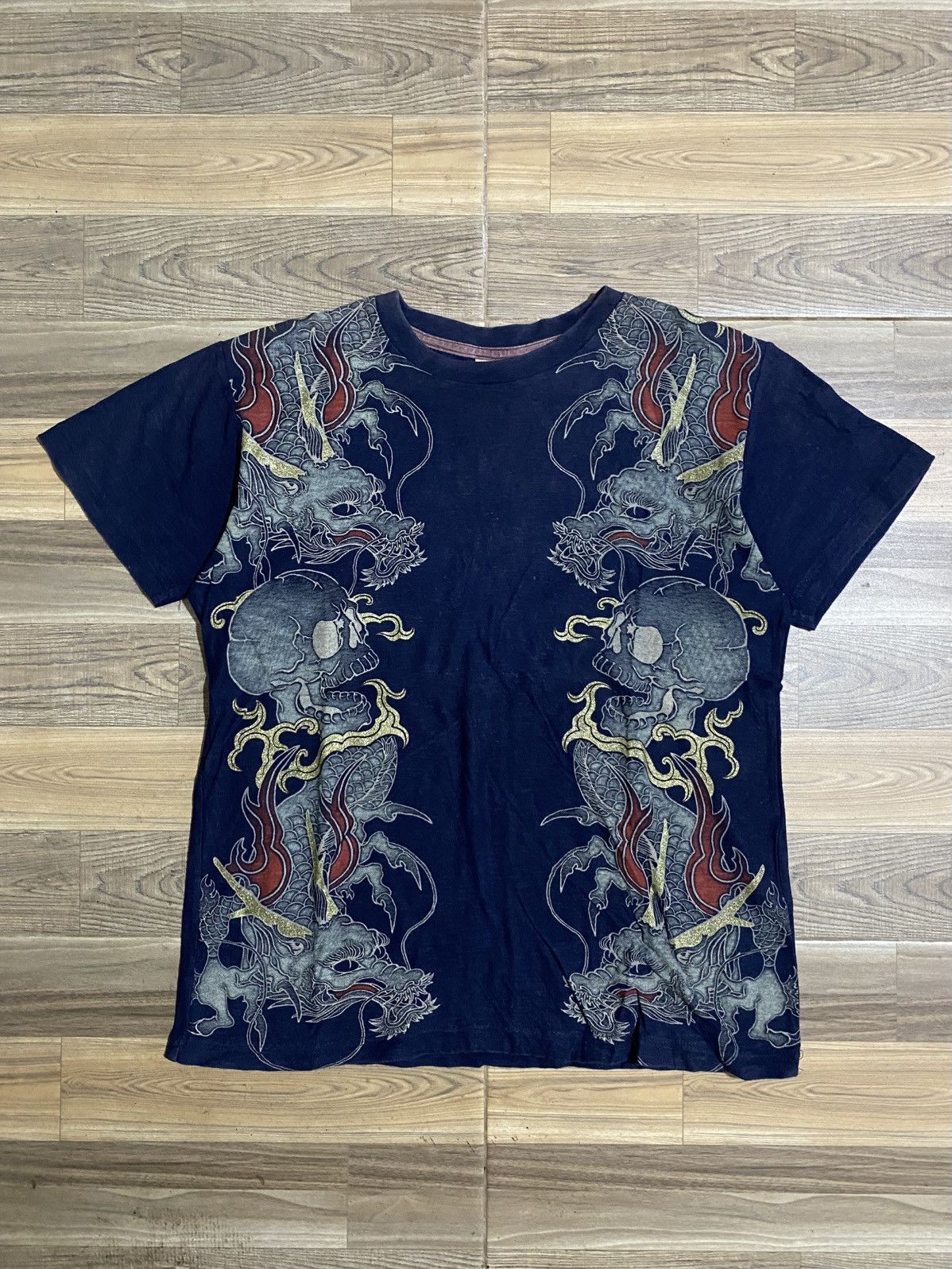STRANGE HEAVEN FADED SKULL SHORT TEE