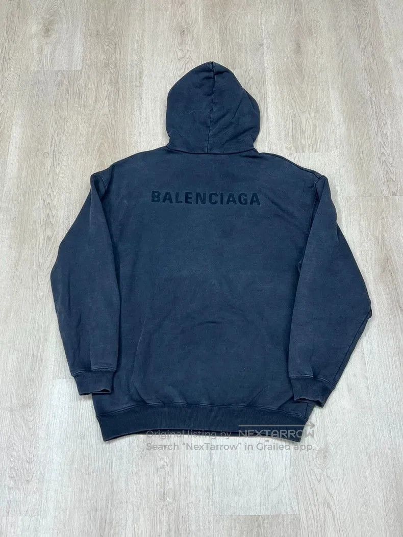 Balenciaga Balenciaga Distressed Embroidered Hoodie XS. Size US XS / EU 42 / 0 - 7 Thumbnail