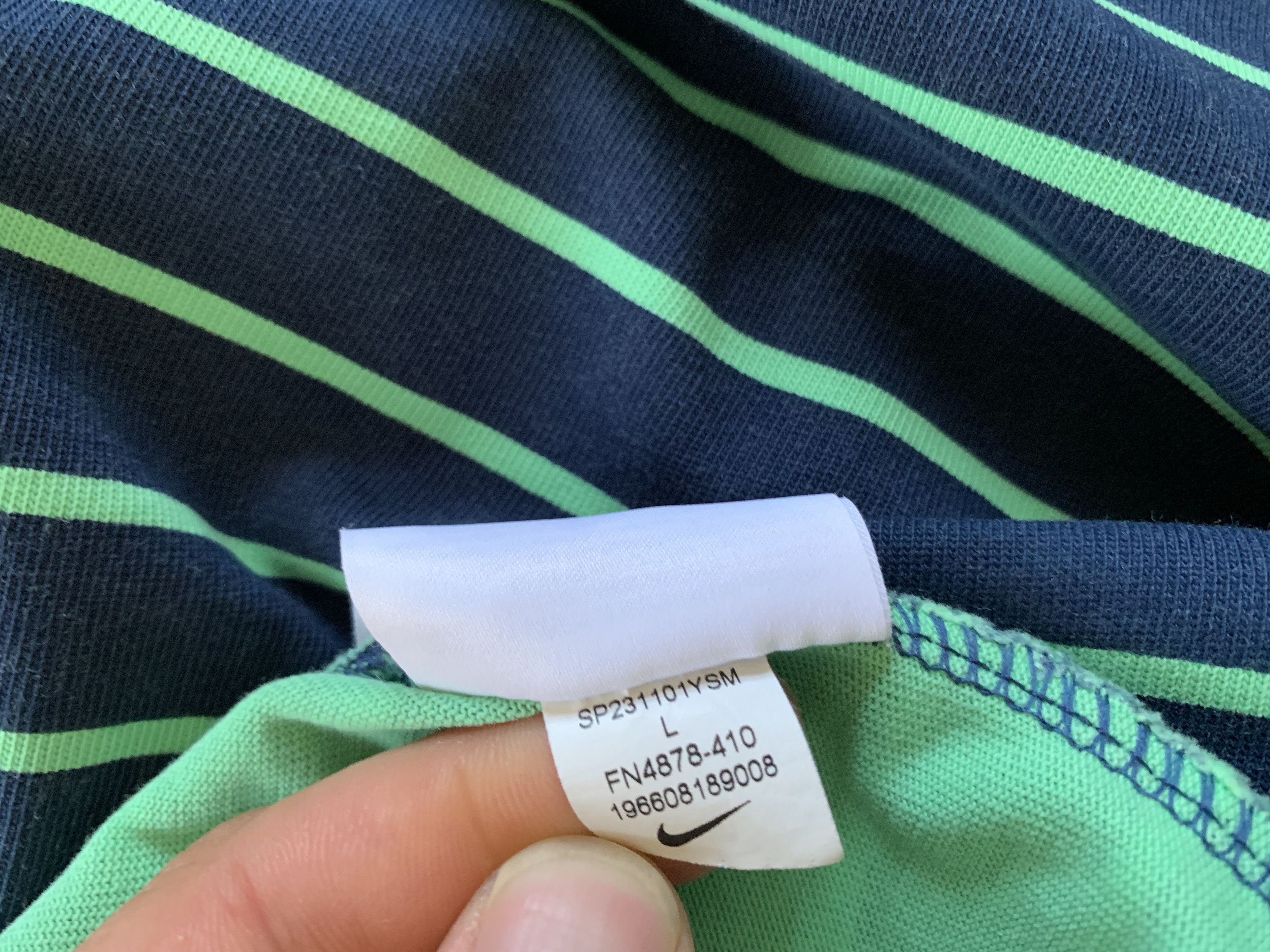 Nike × Vintage The Nike Tee Stripe Cotton T Shirt 2023 Size US L / EU 52-54 / 3 - 9 Thumbnail