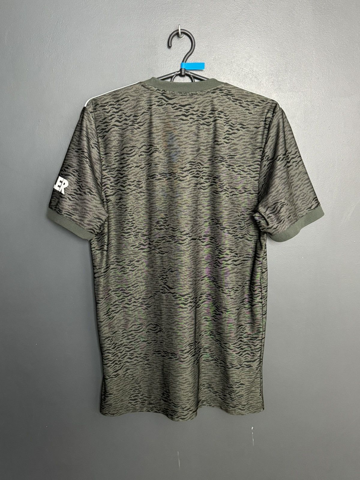Adidas Manchester United 20/21 Away Football Jersey T-Shirt Size US S / EU 44-46 / 1 - 2 Thumbnail