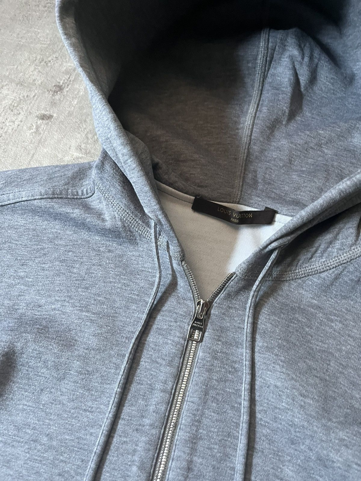 Louis Vuitton Louis Vuitton 2009 by Marc Jacobs LV logo hoodie Size US M / EU 48-50 / 2 - 6 Thumbnail