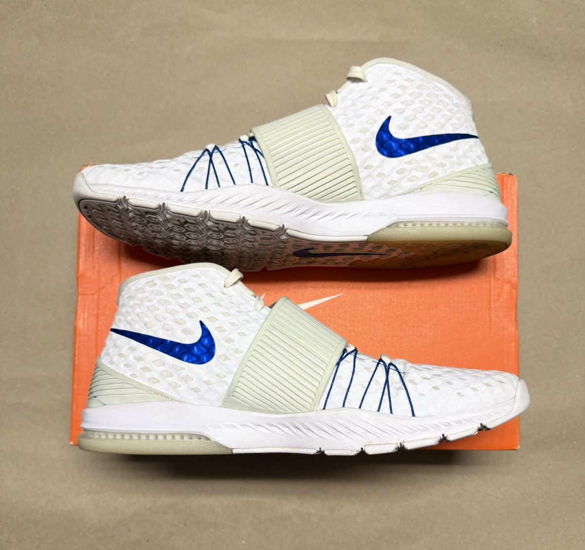 Nike Nike Zoom Train Toranada Amp Gronk White Blue men’s sz 14! Size US 14 / EU 47 - 2 Thumbnail