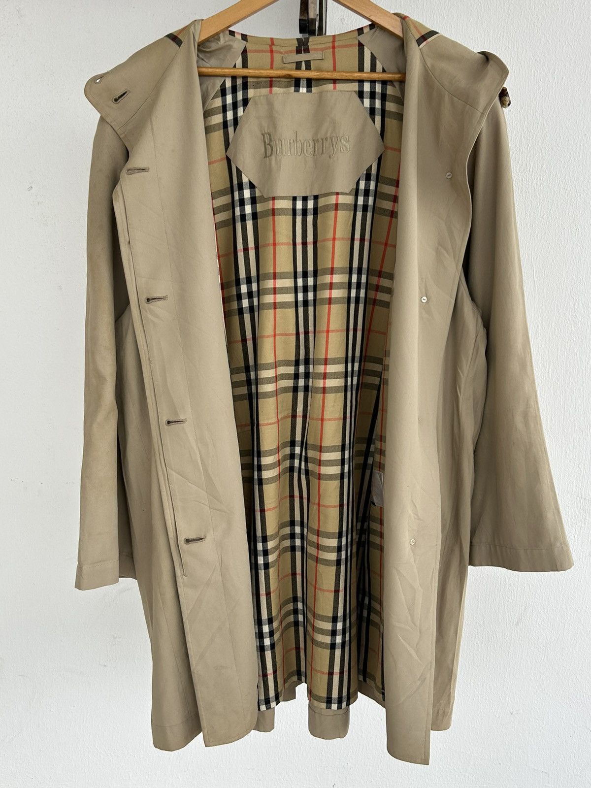 Burberry Burberry Trench Coat Hoodie Beige Vintage Size US L / EU 52-54 / 3 - 6 Thumbnail