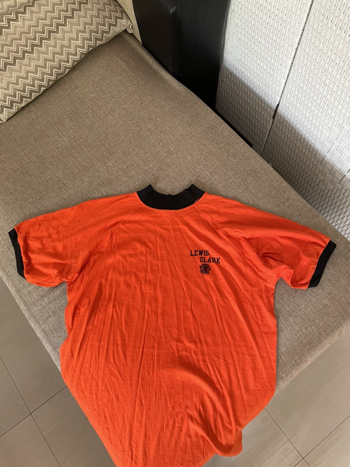 Champion Vintage 70s Champion Lewis Clark logo fitted ring tee tshirt Size US XL / EU 56 / 4 - 6 Thumbnail