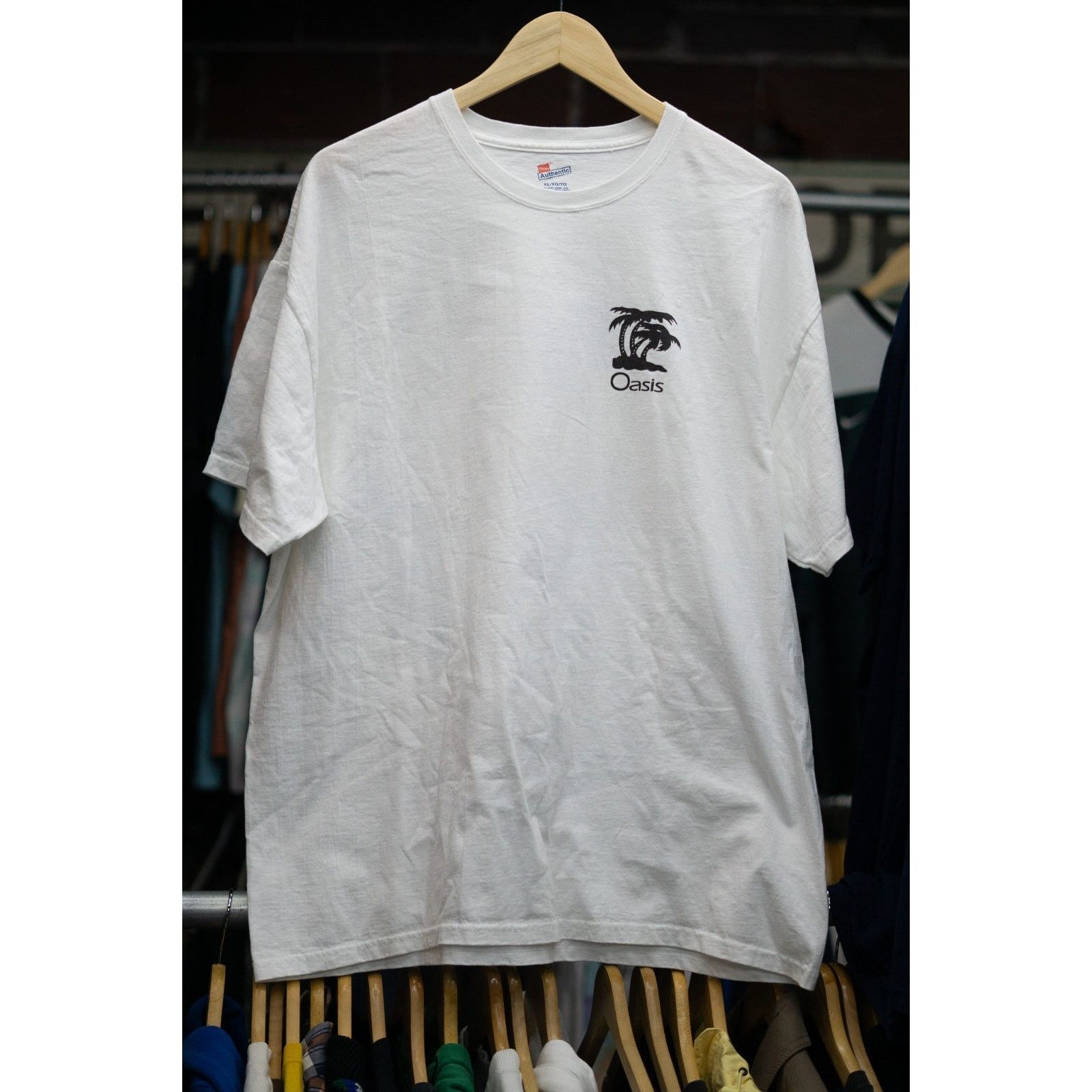 Hanes Oasis Palm Tree Graphic Tee White Men’s XL Single Stitch VTG Size US XL / EU 56 / 4 - 1 Preview