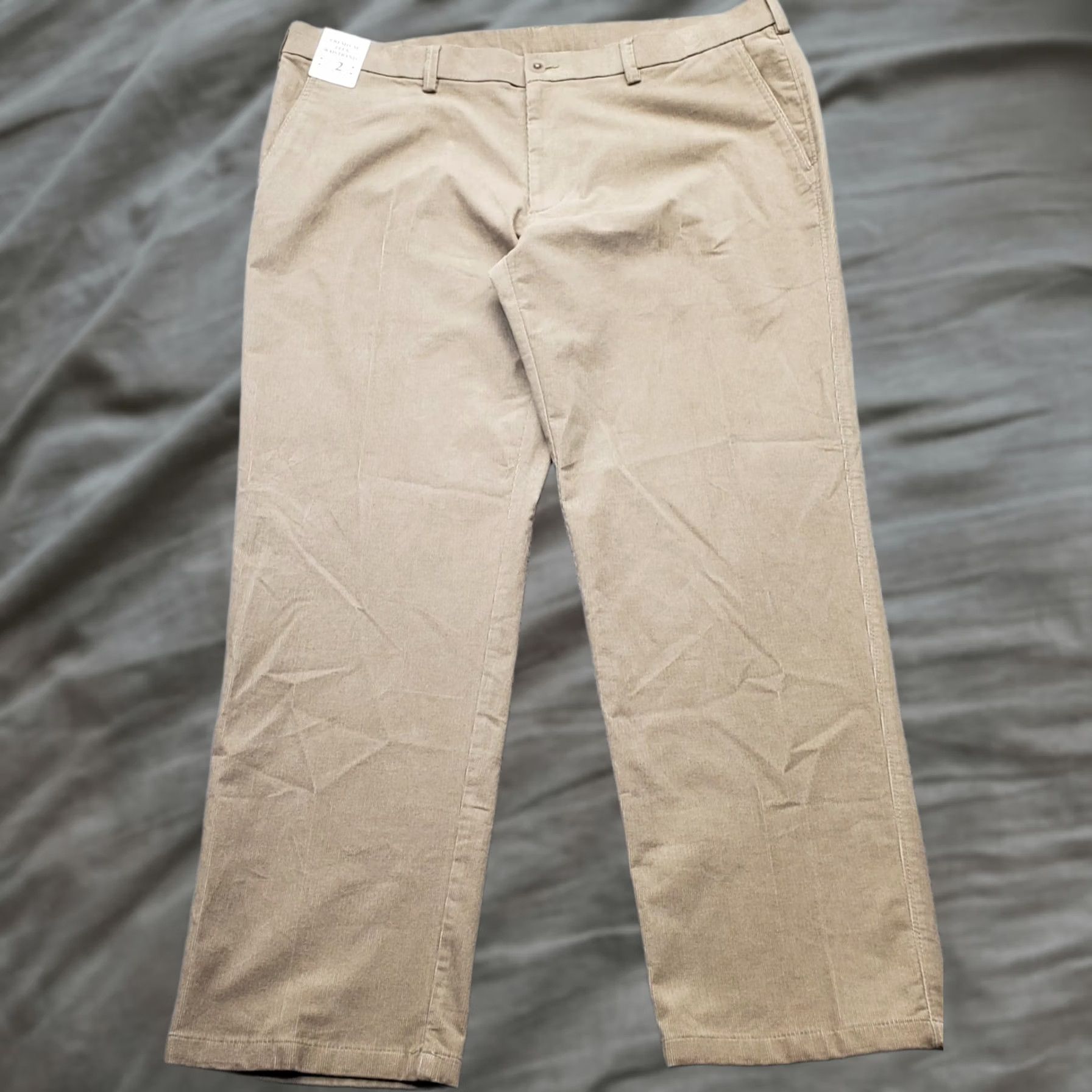 Haggar Haggar Pants Mens 42 Brown Corduroy Chino 42x30 Stretch Flex Waistband Straight Fit Size US 42 / EU 58 - 1 Thumbnail