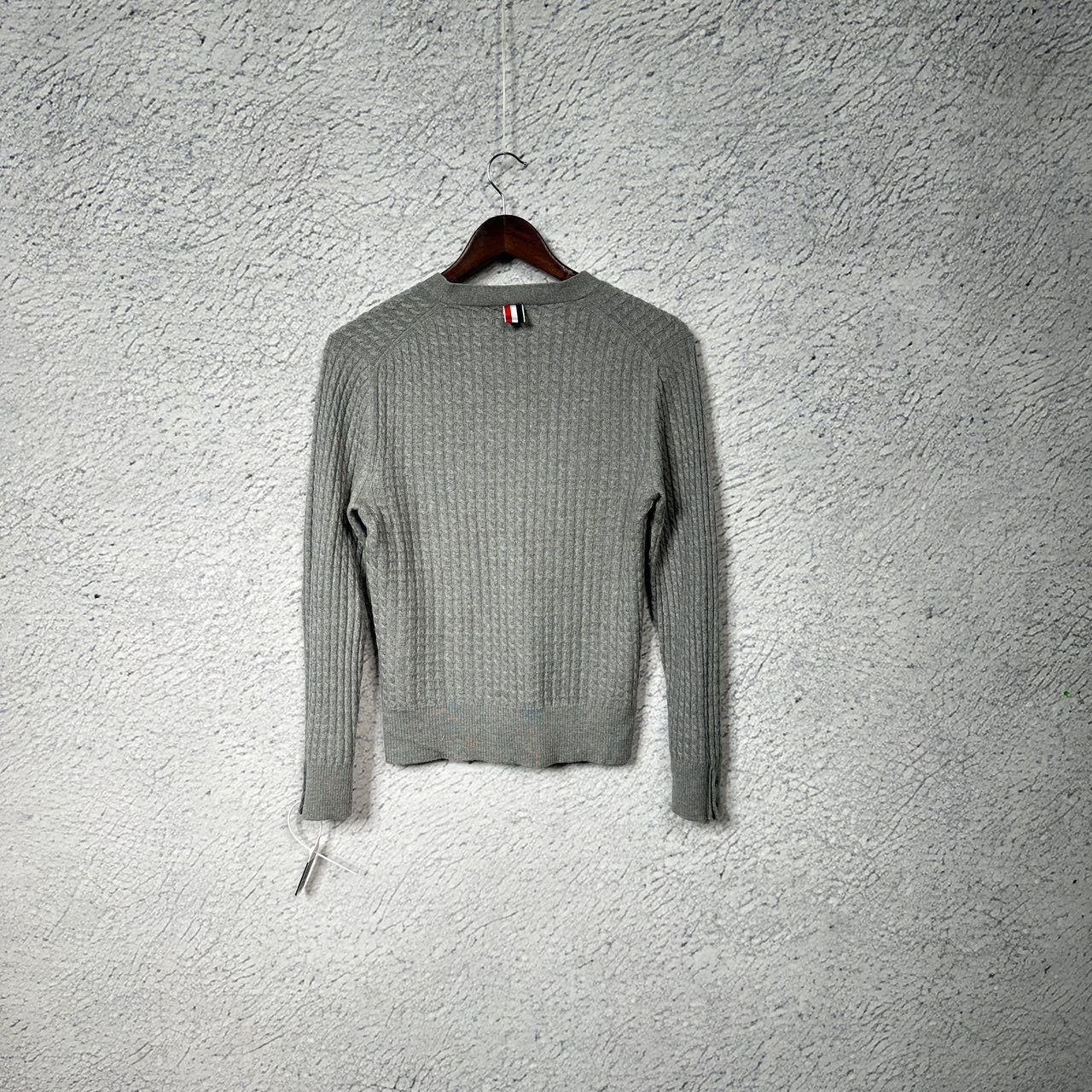 Thom Browne Thom Browne Gray V-Neck Sweater Size US S / EU 44-46 / 1 - 2 Thumbnail