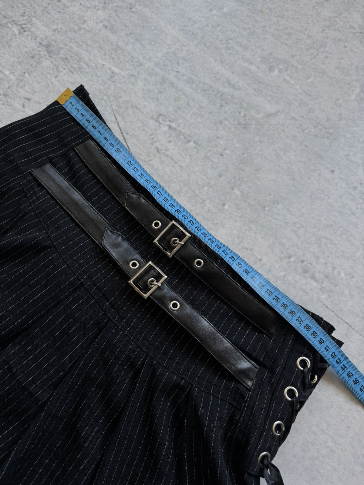 Vintage Gothicana by EMP AVANT GARDE RAVE SKIRT Size 30" / US 8 / IT 44 - 8 Thumbnail