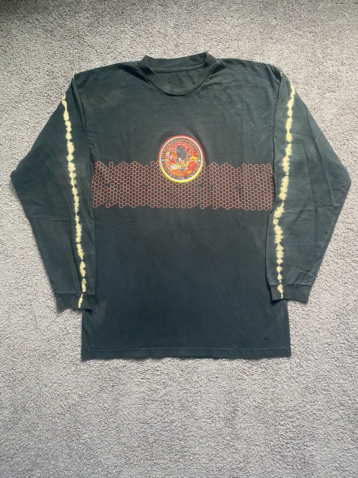Vintage Vintage Skate Longsleeve Tee Shirt Size US XL / EU 56 / 4 - 1 Thumbnail