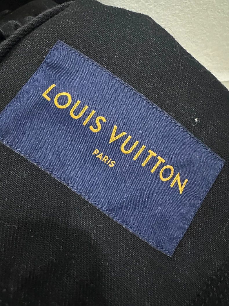 Louis Vuitton Louis Vuitton Embossed Logo Logging Washed Denim Hooded Ja Size US S / EU 44-46 / 1 - 2 Thumbnail