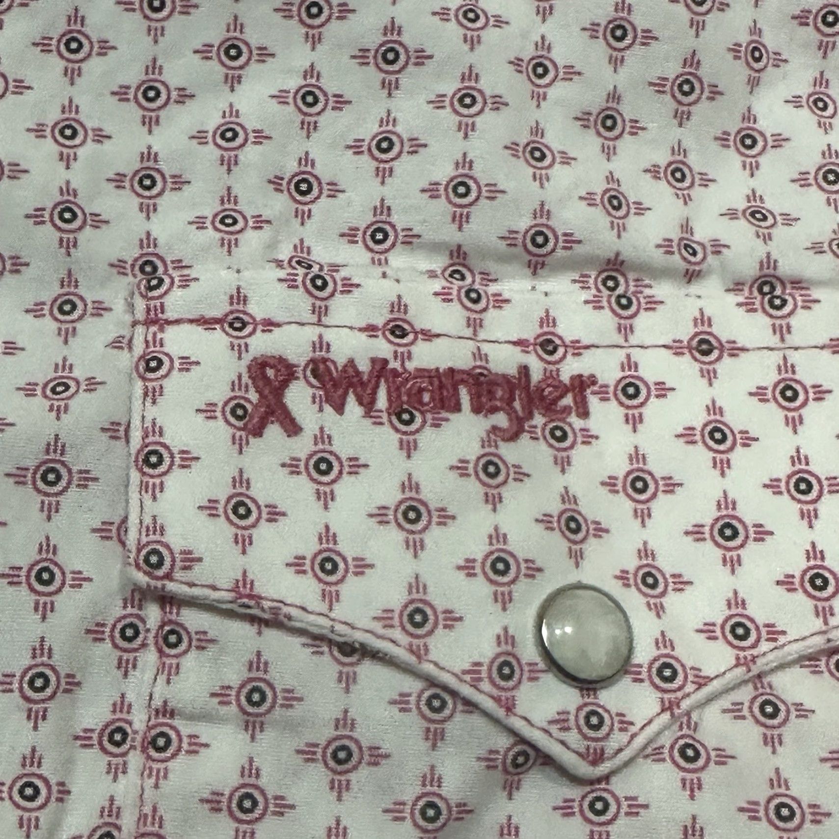 Wrangler Wrangler Pearl Snap Shirt Womens Large Pink White Brest Cancer Awareness Casual Western Shirt Size L / US 10 / IT 46 - 4 Thumbnail