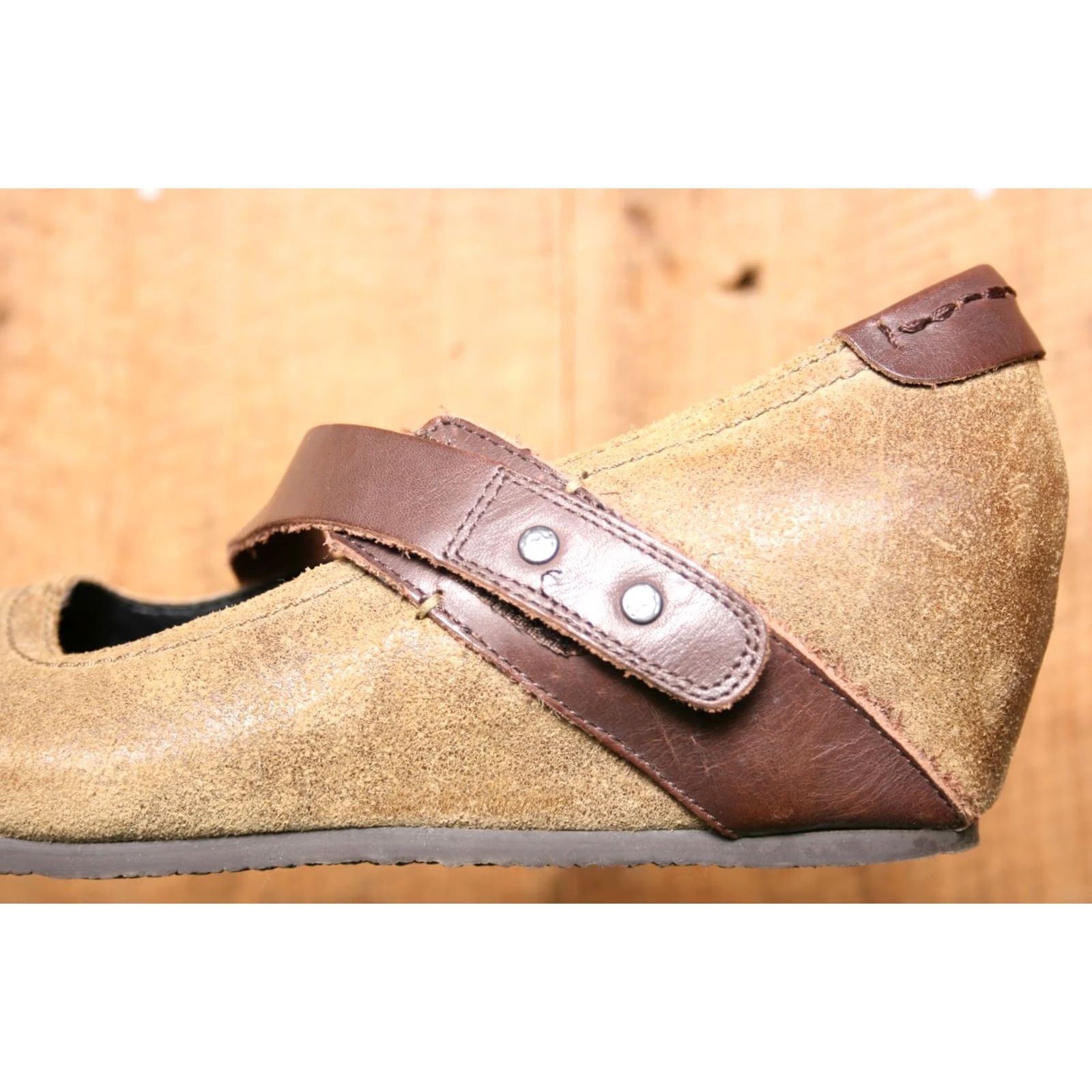 Vintage OTBT Salem Brown Burnished Suede Wedge Heel Mary Jane Clog Loafers Sz. 9M Womens Shoes Size US 9 / IT 39 - 7 Thumbnail
