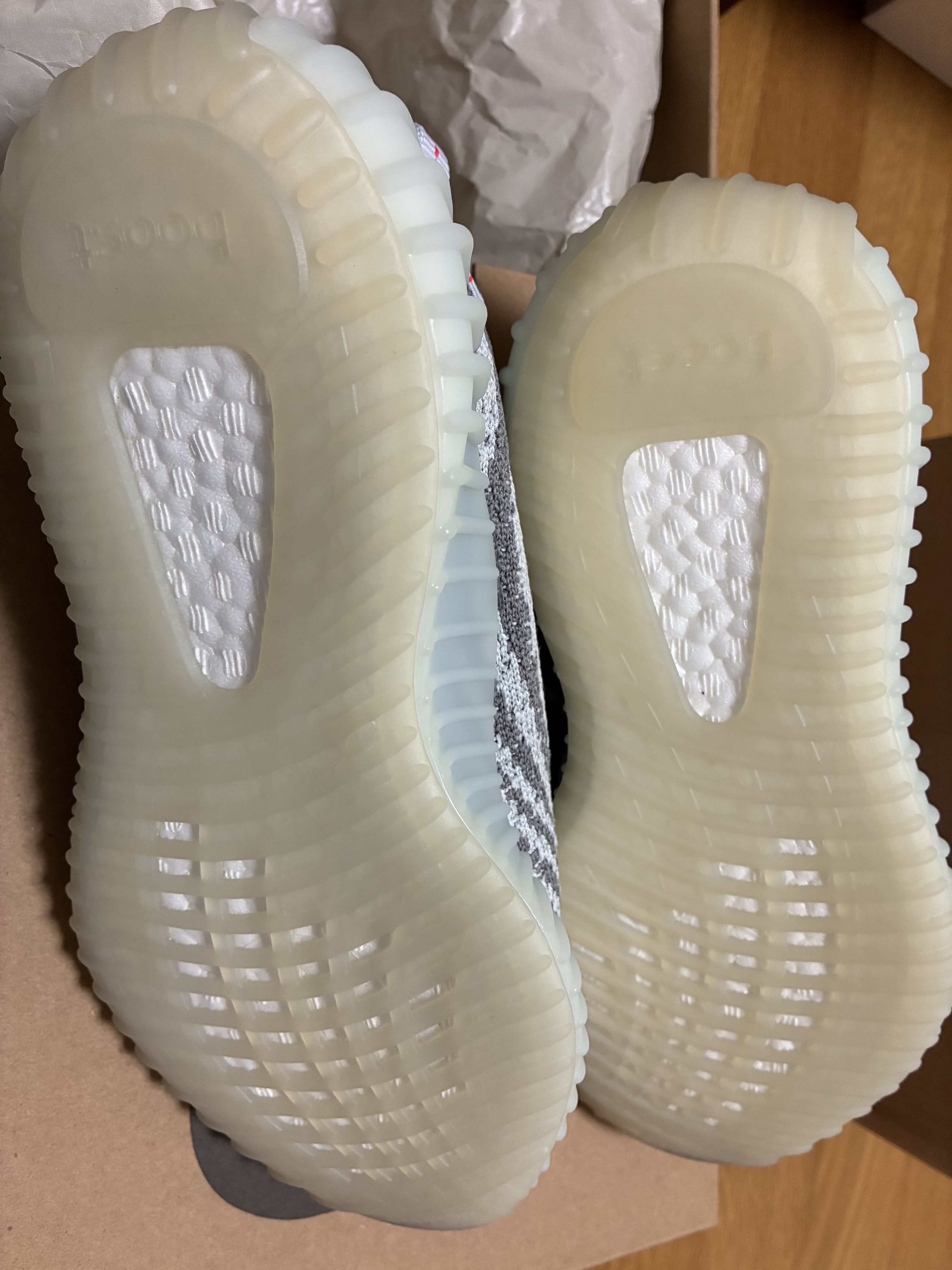 Adidas Yeezy Boost 350 v2 Blue Tint Size US 6.5 / IT 36.5 - 3 Thumbnail