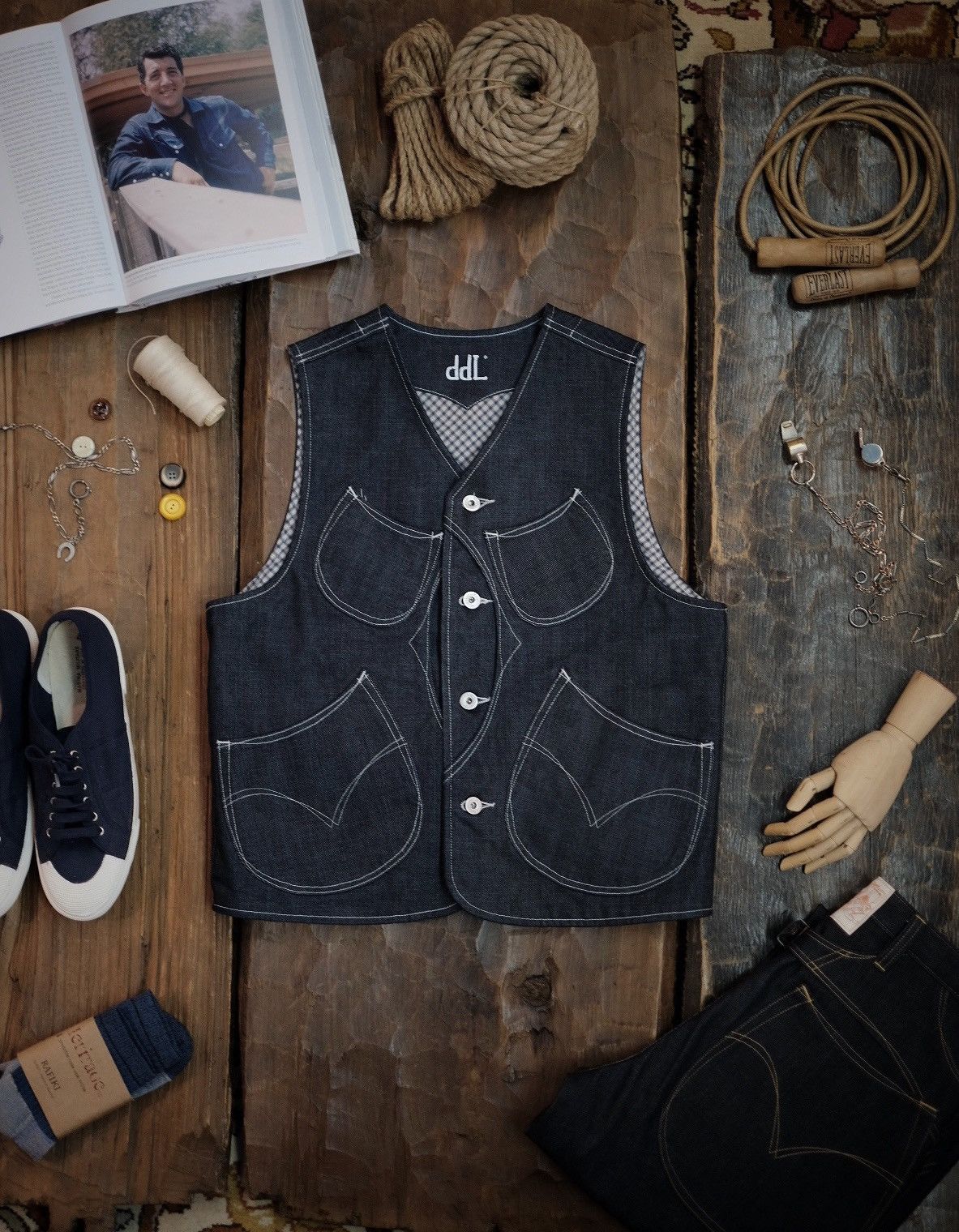 Japanese Brand Indigo Denim Vest Size US M / EU 48-50 / 2 - 1 Thumbnail