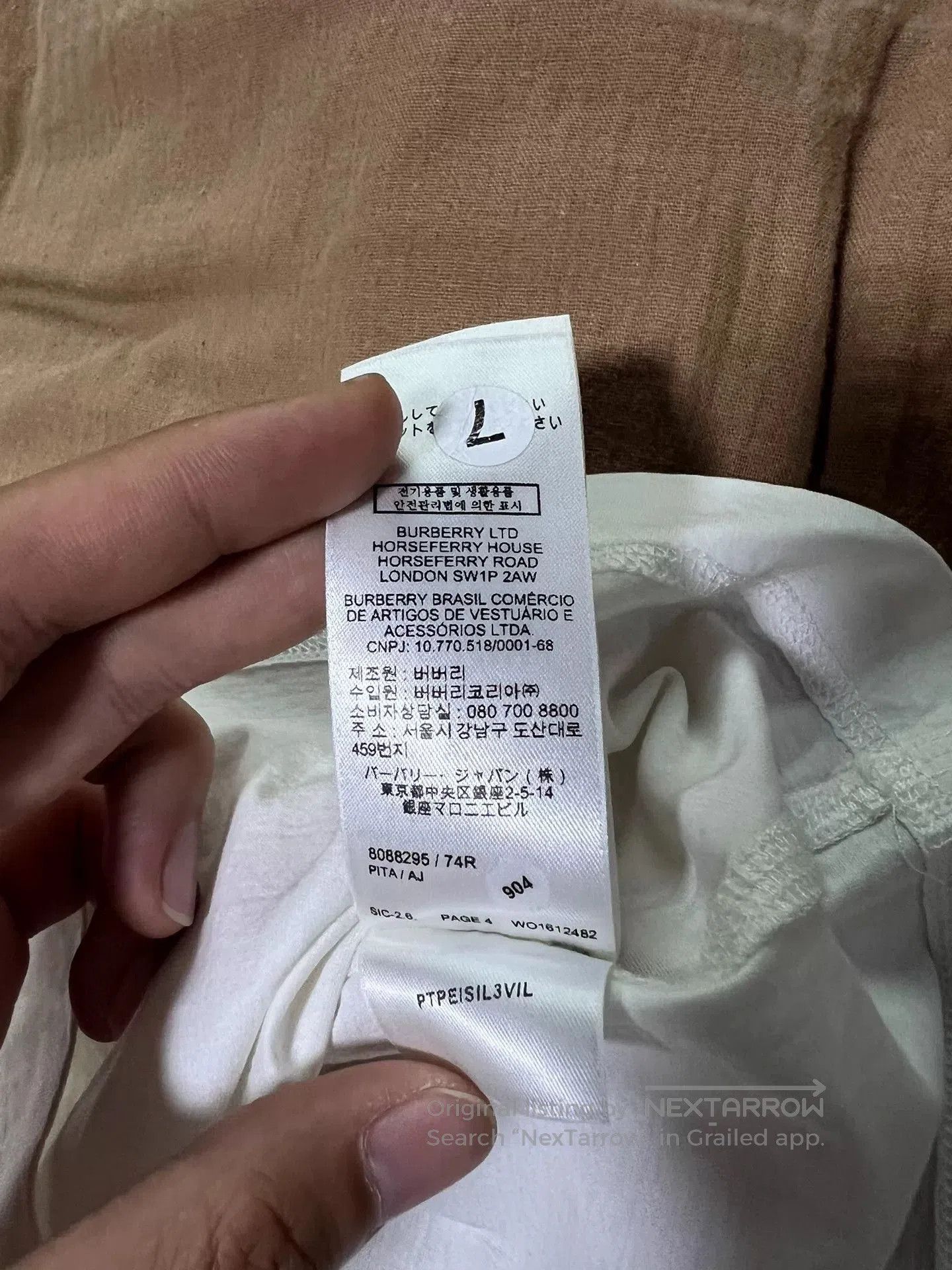 Burberry Burberry Men's Short. Size US S / EU 44-46 / 1 - 5 Thumbnail