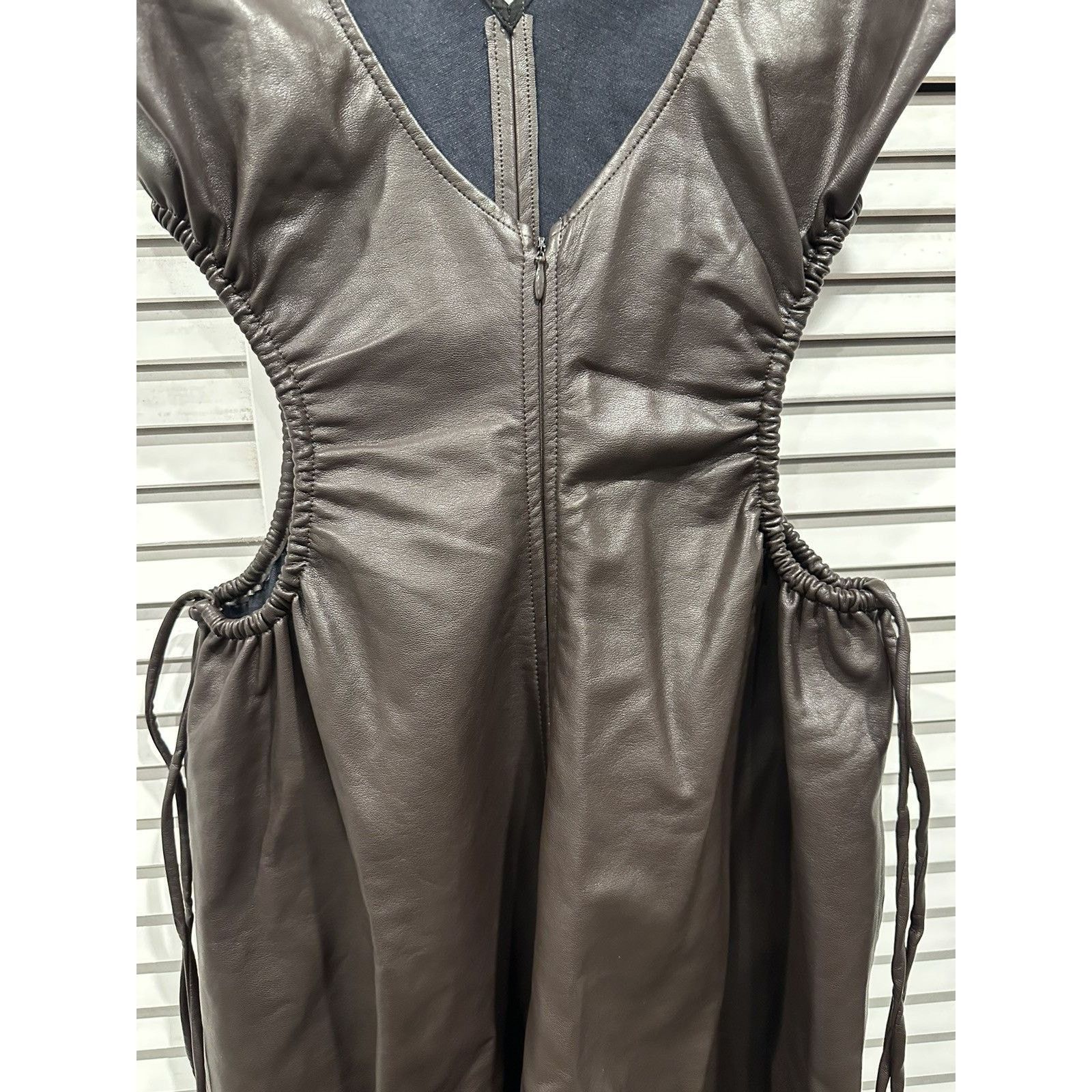 ASTR The Label Miranda Midi Dress in Dark Brown ASTR the Label XS Size XS / US 0-2 / IT 36-38 - 11 Thumbnail