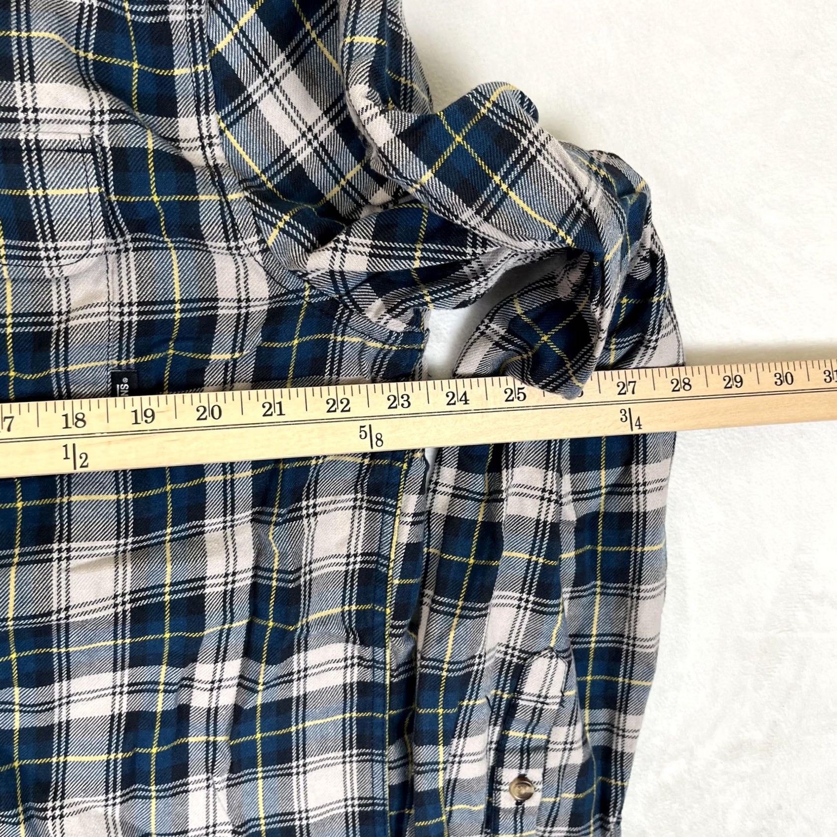 Vans Vans Shirt Mens XL Blue Plaid Classic Flannel Long Sleeve Button Front Casual Size US XL / EU 56 / 4 - 5 Thumbnail