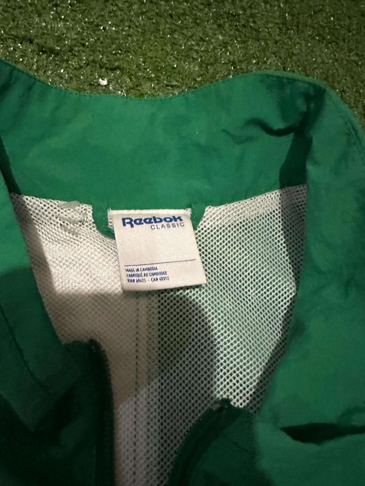 Reebok Vintage Reebok Classic Men's Green Windbreaker Jacket Size US M / EU 48-50 / 2 - 3 Thumbnail