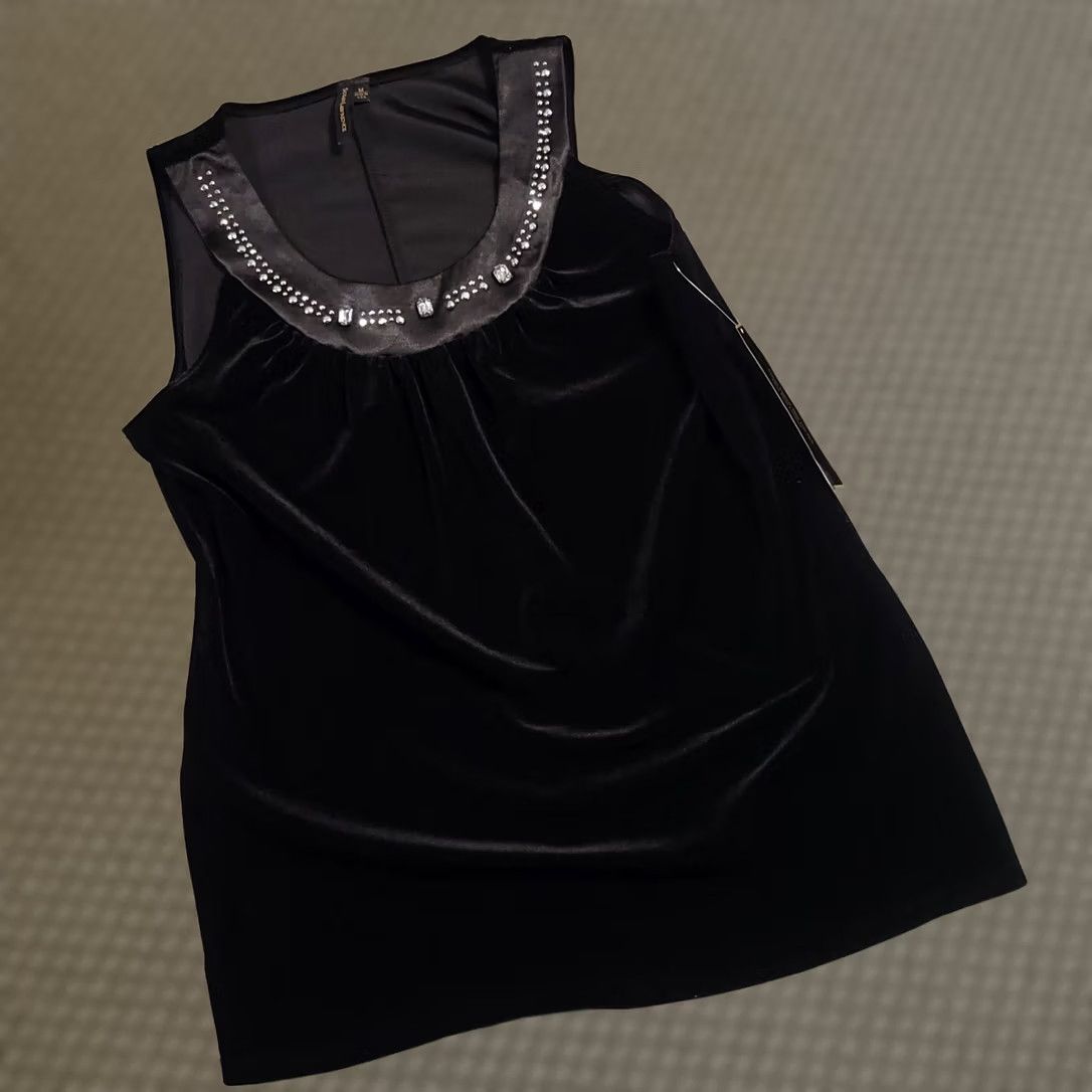 Velour VINTAGE Susan Lawrence Embellished Sleeveless Shirt Women's Medium Black Velour USA Tank Top Rhinestone Velour N/A Size M / US 6-8 / IT 42-44 - 1 Thumbnail
