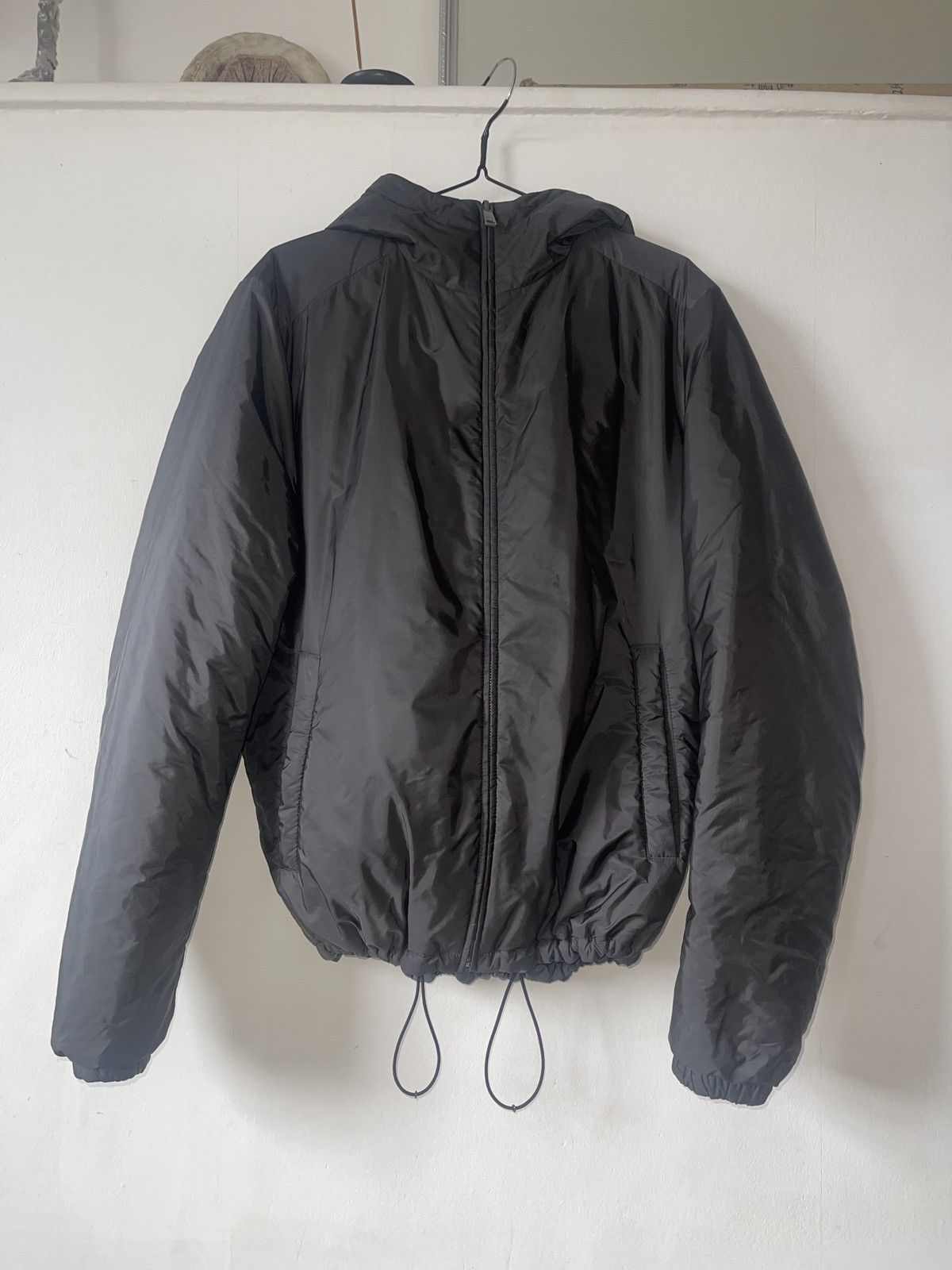 Prada PRADA 2021 Reversable Black/Blue Nylon Puffer Jacket Size US L / EU 52-54 / 3 - 2 Thumbnail