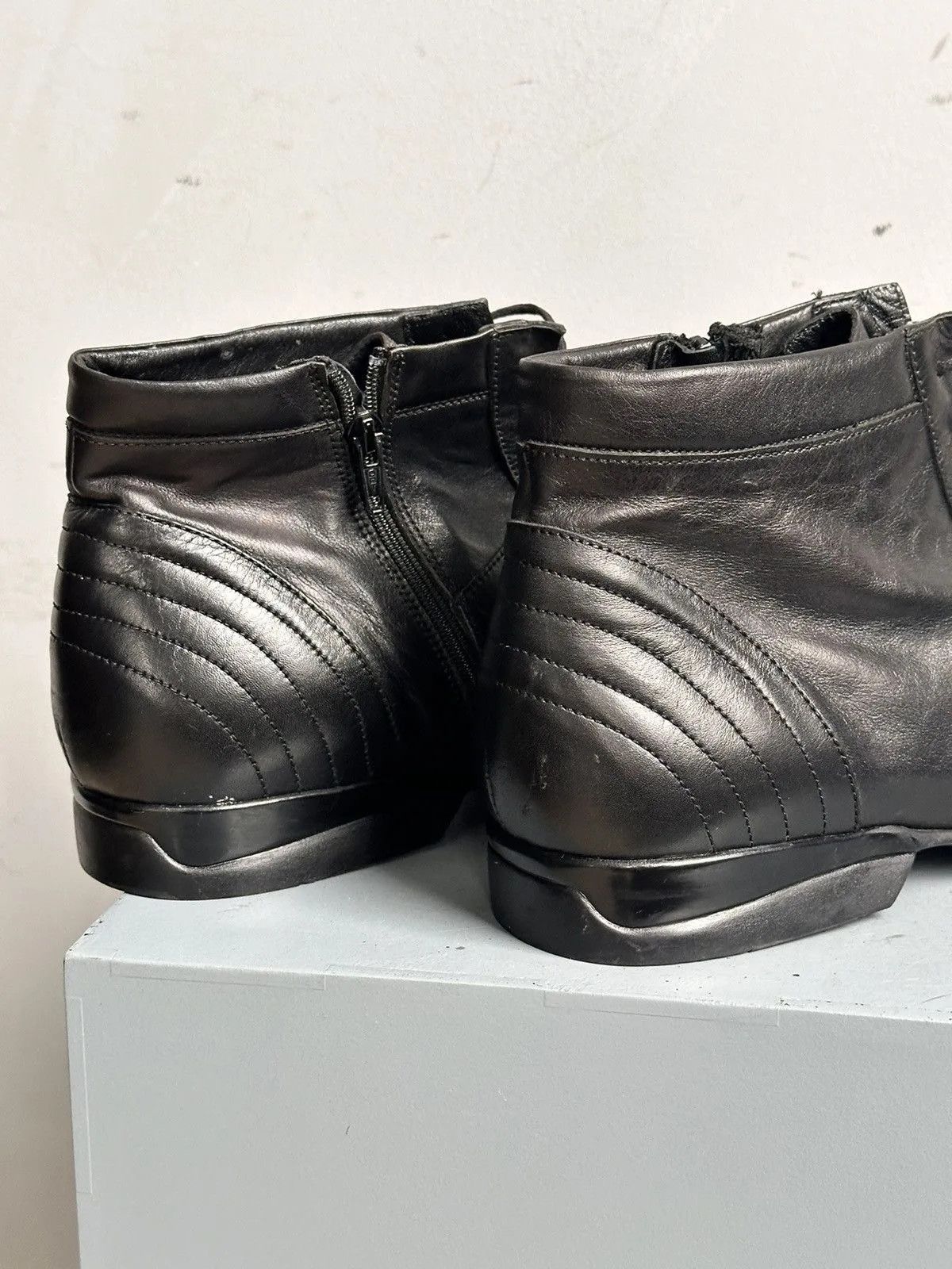 MoMA Classic black leather boots Heidi Sliman vintage style Size US 11 / EU 44 - 6 Thumbnail