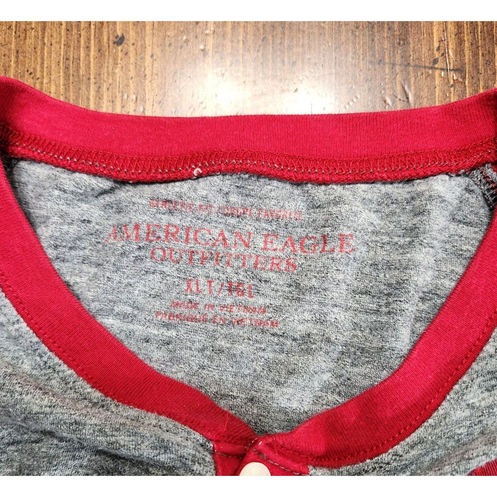 American Eagle Outfitters American Eagle Men’s Grey Red Short Sleeve T-shirt XLT Big & Tall Size US XL / EU 56 / 4 - 3 Thumbnail