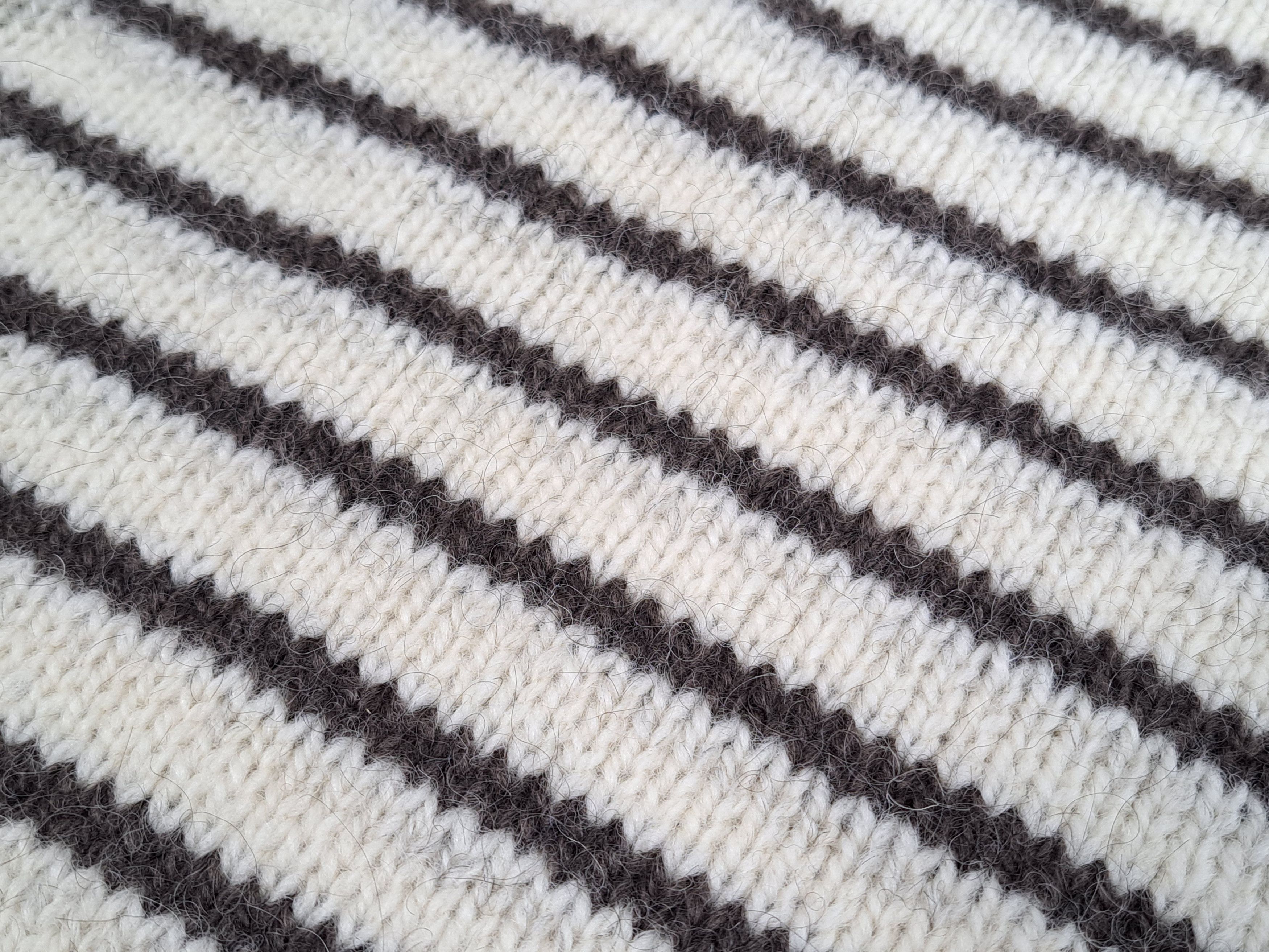 Designer SKALL STUDIO striped knit warm sweater. Size XS / US 0-2 / IT 36-38 - 6 Thumbnail