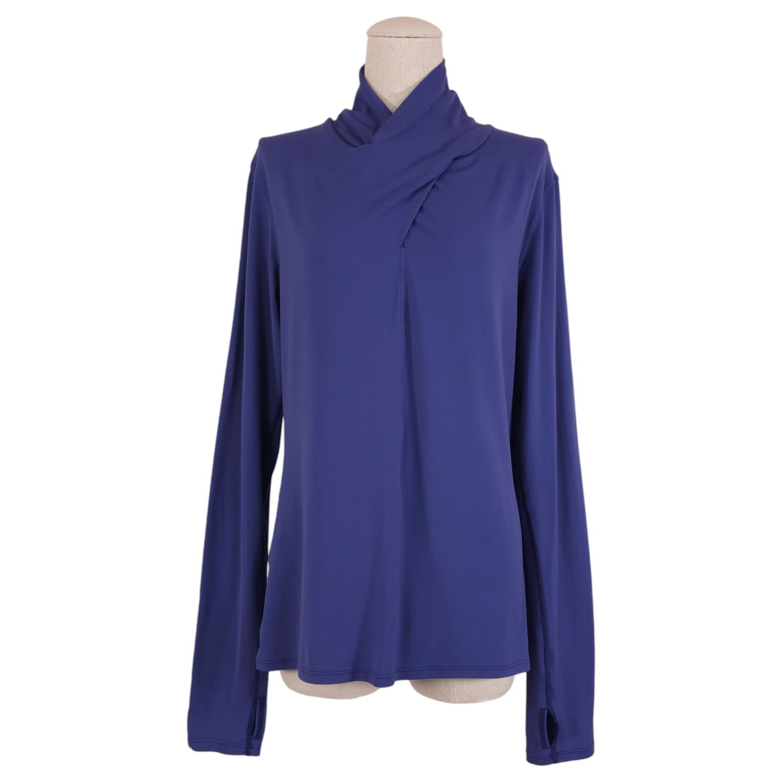 Lululemon Lululemon Ethereal Long Sleeve Gatsby Blue Sz 10/M Size L / US 10 / IT 46 - 1 Thumbnail