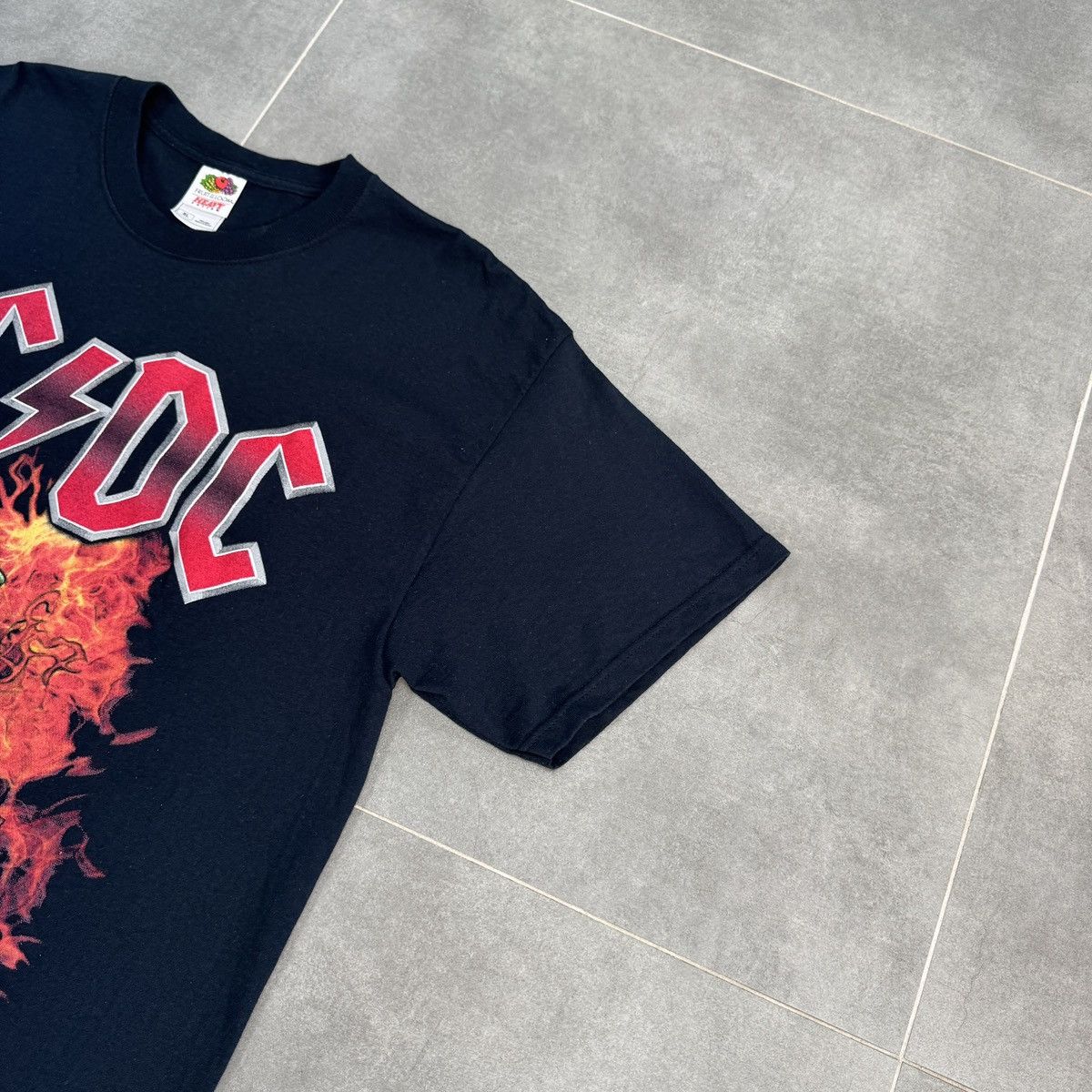 AC/DC Vintage AC/DC Hells Bells Rock Band Tee T-Shirt Size XL Size US XL / EU 56 / 4 - 6 Thumbnail