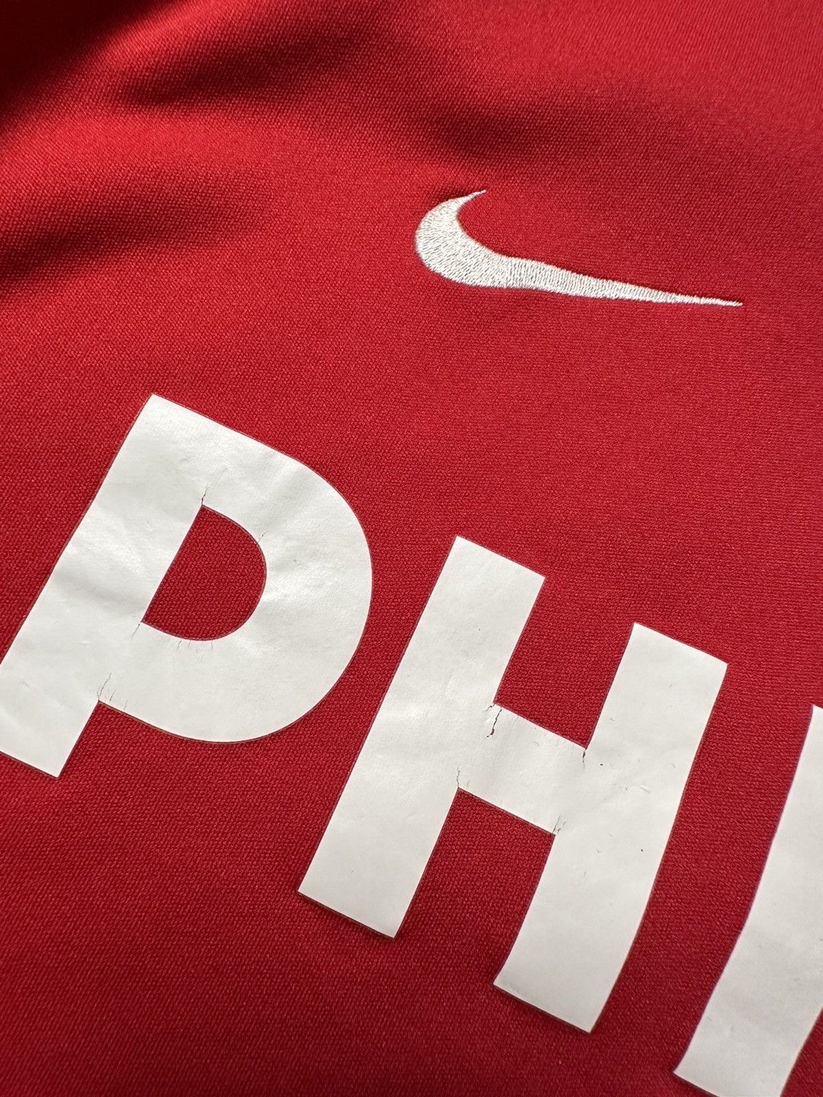 Nike × Vintage Vintage Nike PSV soccer sweatshirt red Philips logo size L Size US L / EU 52-54 / 3 - 4 Thumbnail