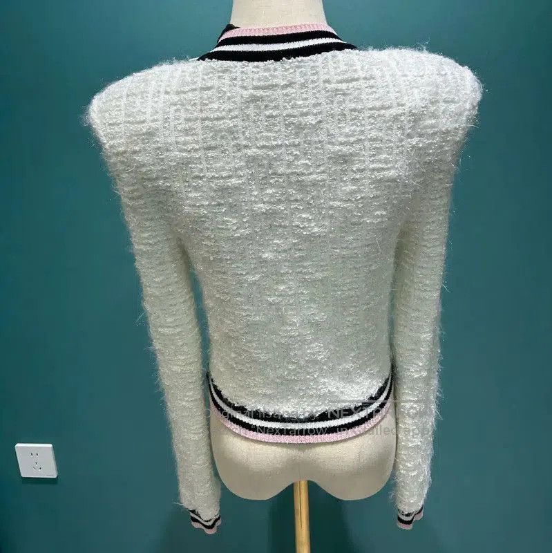 Balmain Balmain Women's White Long Sleeve Cardigan . Size M / US 6-8 / IT 42-44 - 2 Thumbnail
