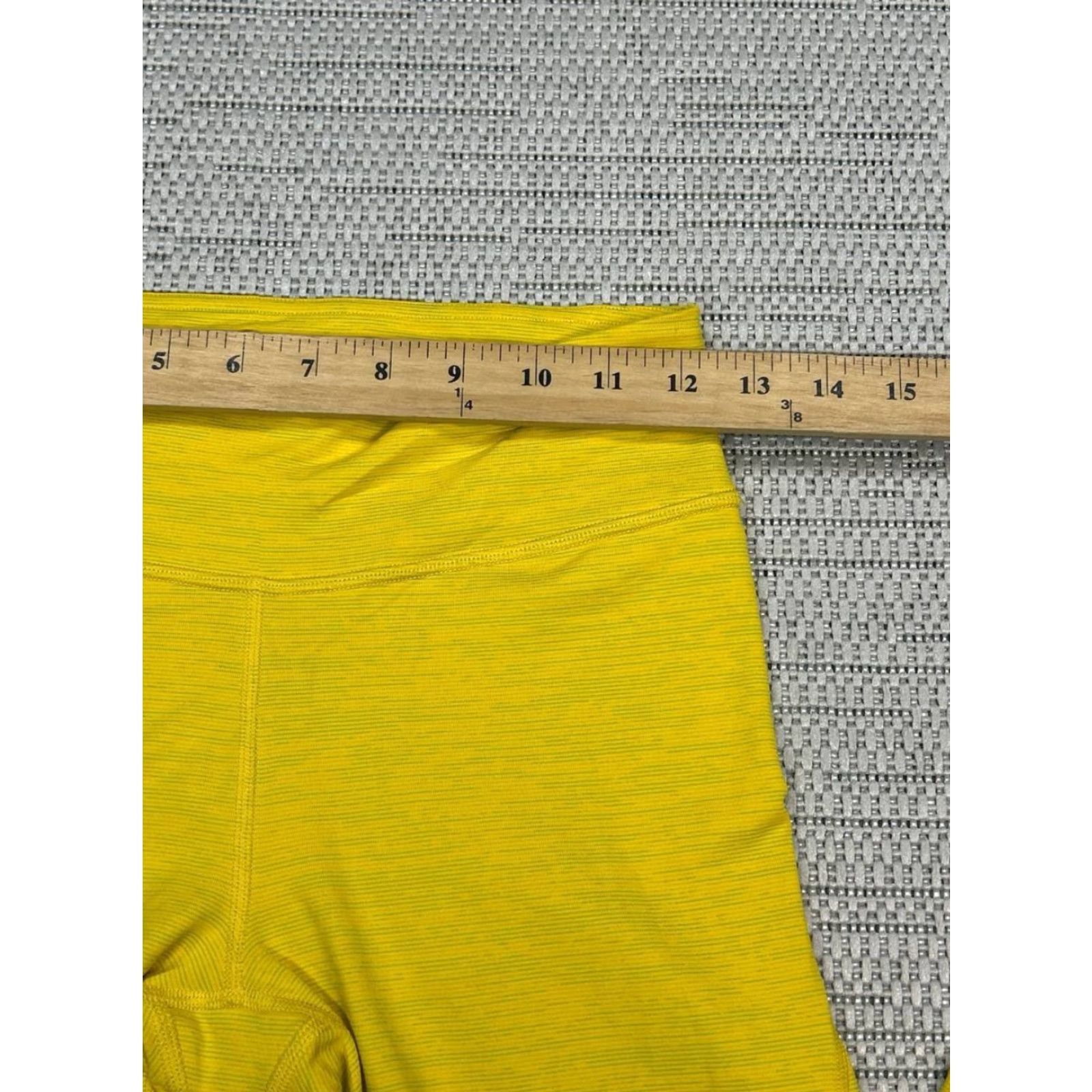 Outdoor Voices Outdoor Voices Leggings Womens Small Yellow Nylon Mid Rise Core 7 8 Tech Sweat Ankle Activewear Athleisure Slim Size 28" / US 6 / IT 42 - 6 Thumbnail