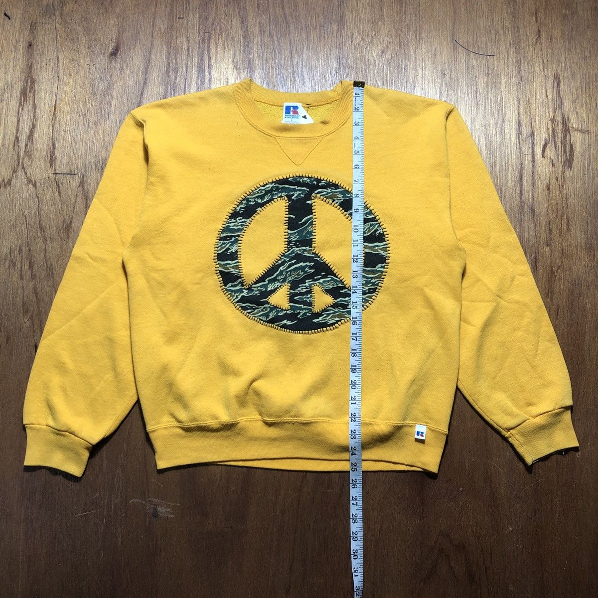 Russell Athletic × Vintage Vintage Russell Athletic Custom Made “Peace” Size US L / EU 52-54 / 3 - 12 Thumbnail