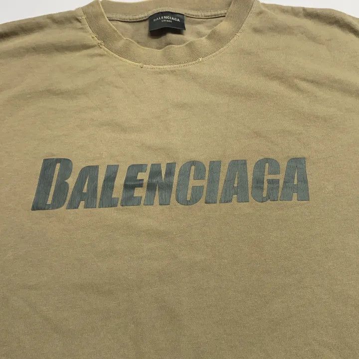 Balenciaga Balenciaga SS23 Distressed Logo Print T-Shirt 0079-2507 Size US XS / EU 42 / 0 - 6 Thumbnail