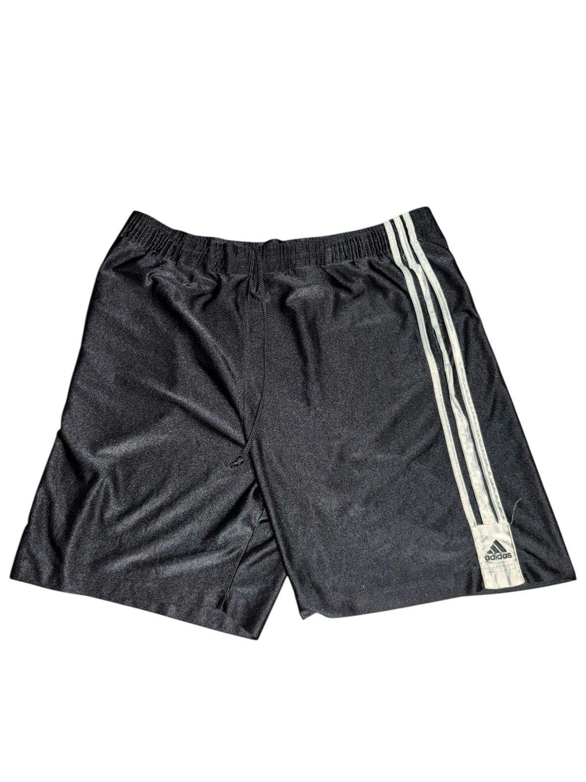 Adidas Vintage Rare Adidas Basic 3 Stripe Hoop Shorts Dazzle Sz L Size US 34 / EU 50 - 1 Thumbnail
