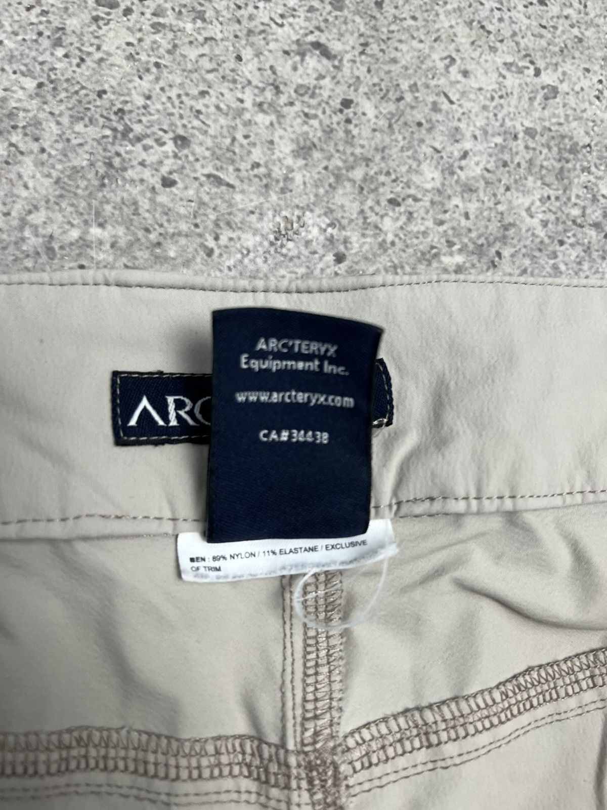 Arc'teryx Vintage Arcteryx Work Pants Amazing Size US 32 / EU 48 - 9 Thumbnail