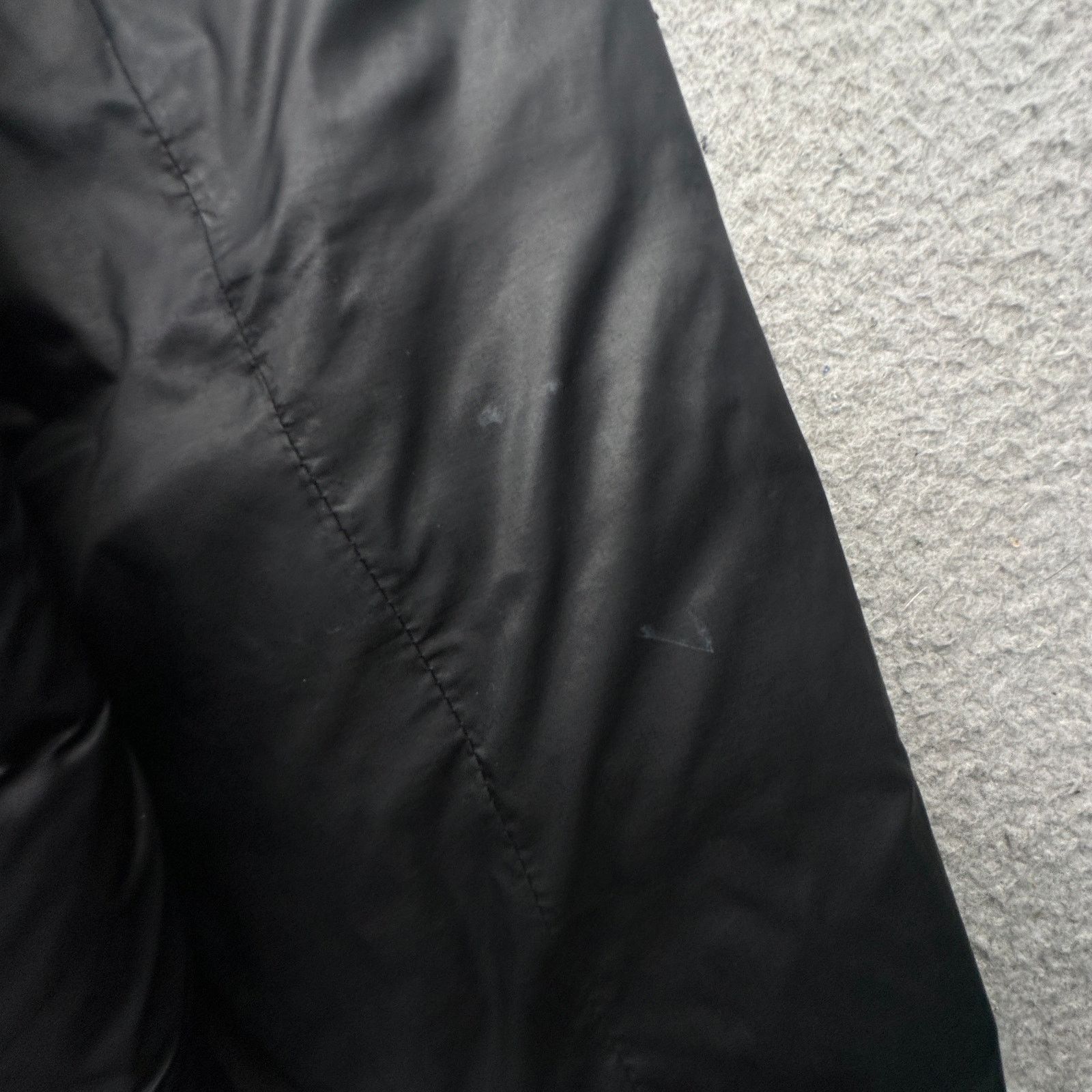Canada Goose Canada Goose Lodge Jacket 5056M Black Mens Small PATCHED Size US S / EU 44-46 / 1 - 19 Thumbnail