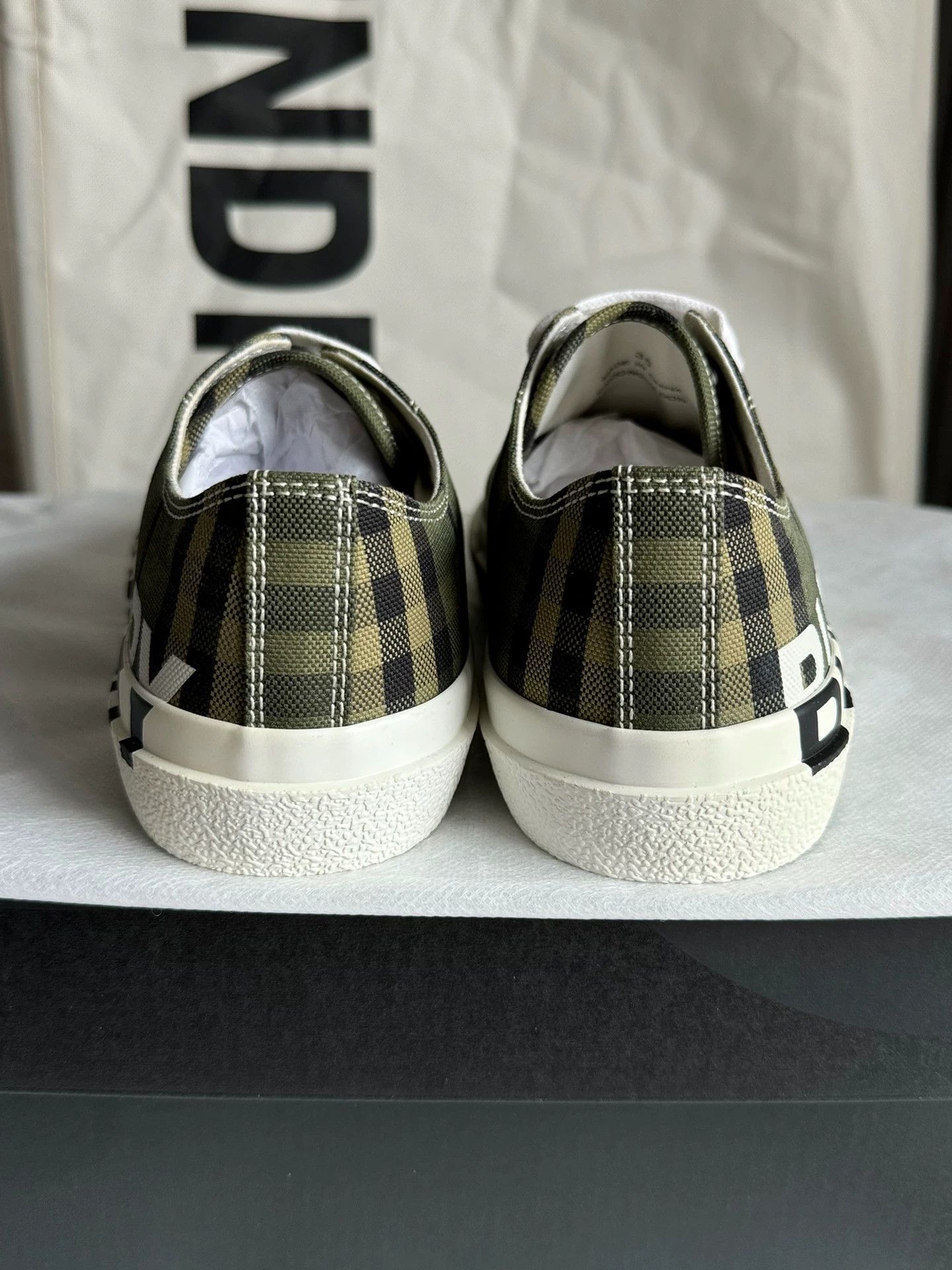 Burberry Burberry Vintage Check Military Green Sneakers Size 35 Size US 4.5 / IT 34.5 - 4 Thumbnail