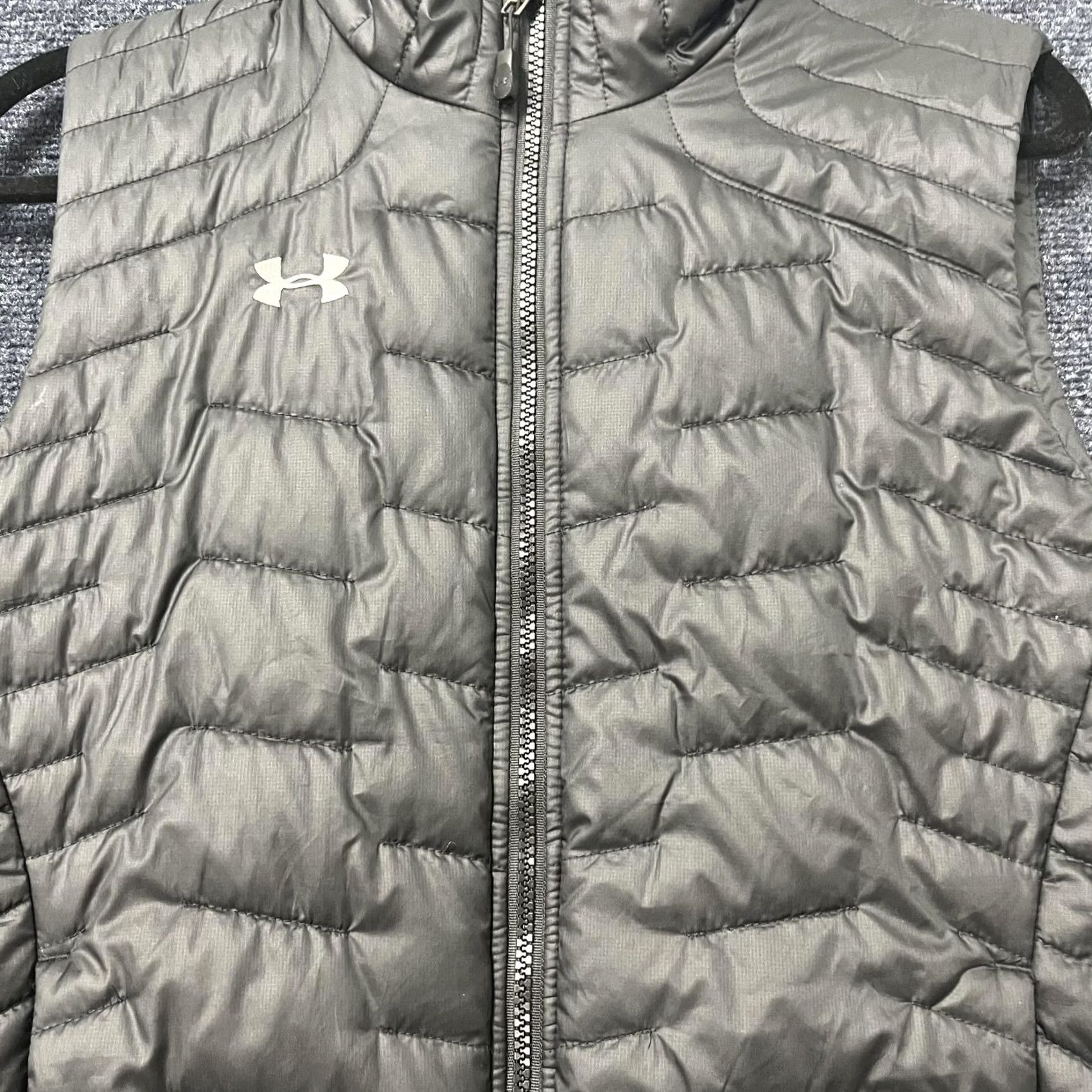 Under Armour Under Armour ColdGear Vest Mens Small Gray Quilted Insulated Full Zip Puffer Vest Size US S / EU 44-46 / 1 - 3 Thumbnail