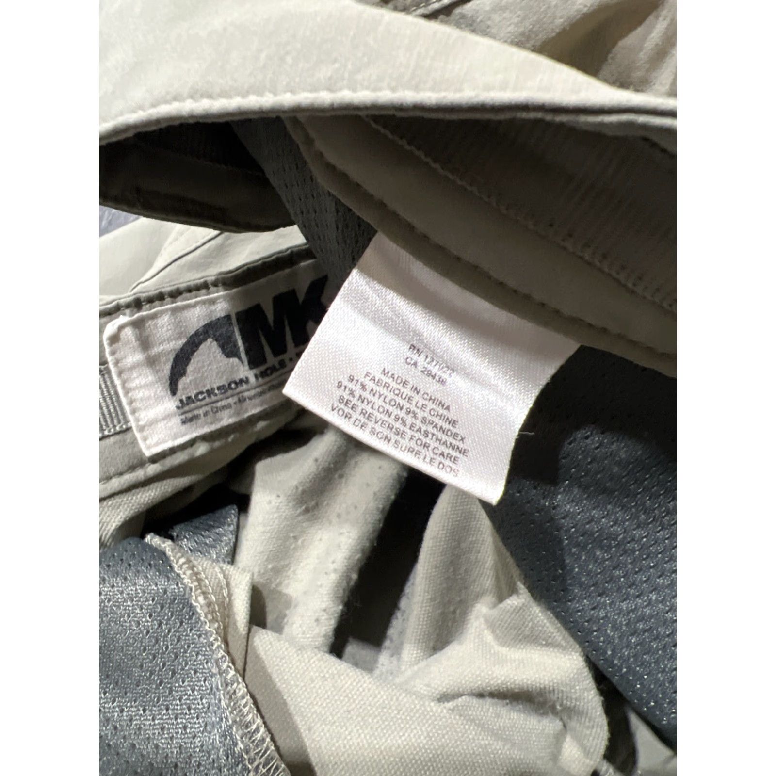Mountain Khakis Mountain Khakis Pants Mens 42 Regular Straight Leg Khaki Cargo Nylon Pockets Fall Winter Size US 42 / EU 58 - 7 Thumbnail