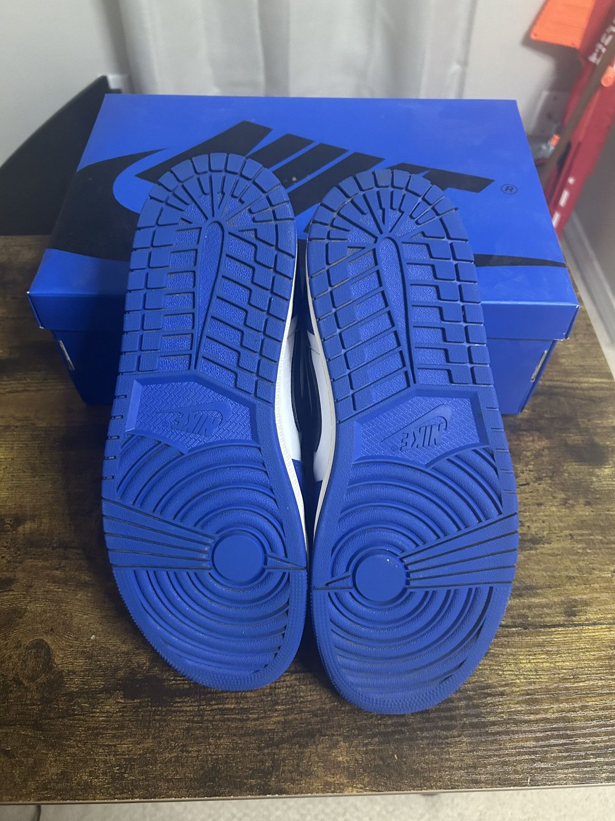 Jordan Brand Jordan 1 low game royal Size US 10 / EU 43 - 6 Thumbnail
