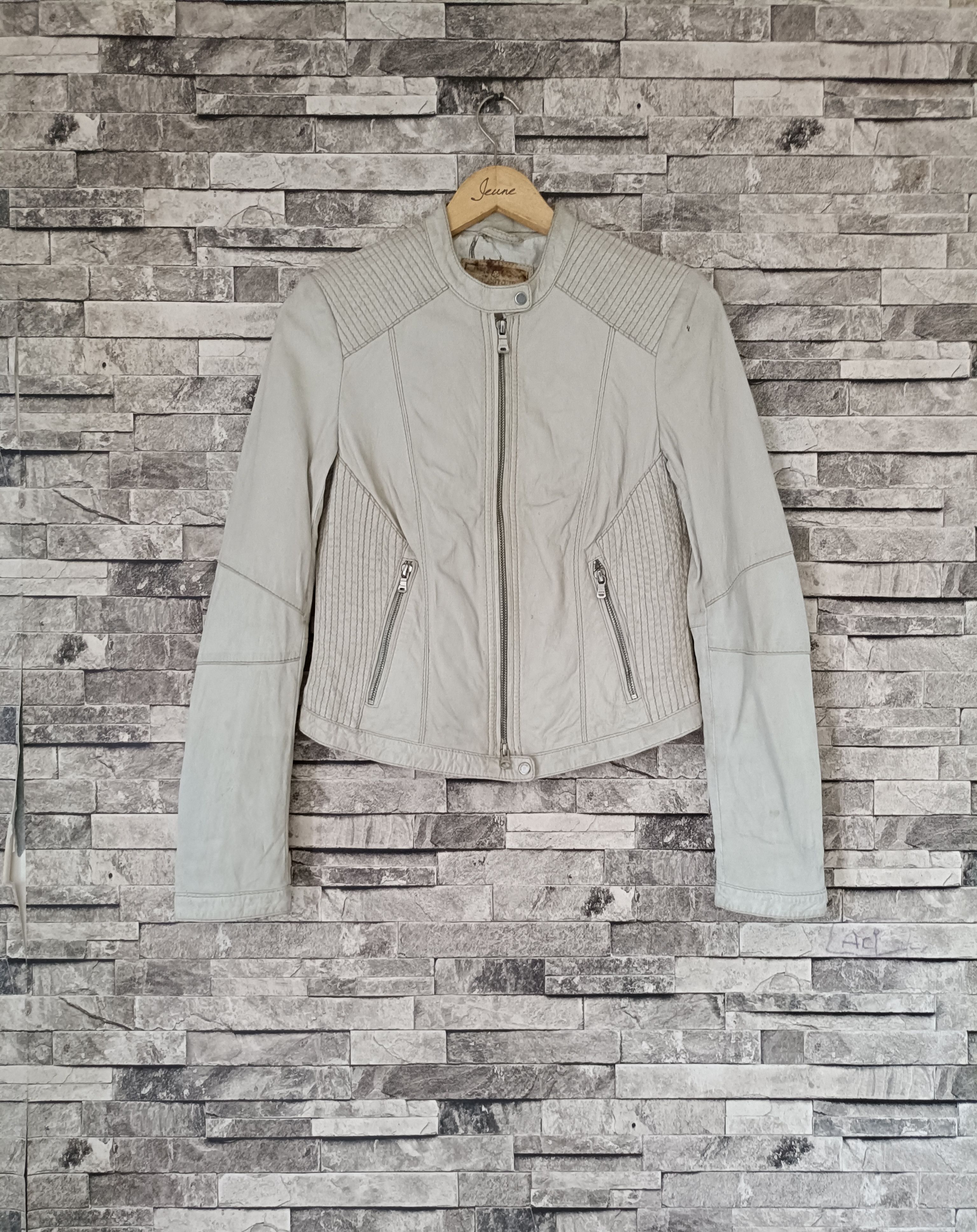 Milestone Vintage milestone lady biker leather jacket Size XS / US 0-2 / IT 36-38 - 2 Thumbnail