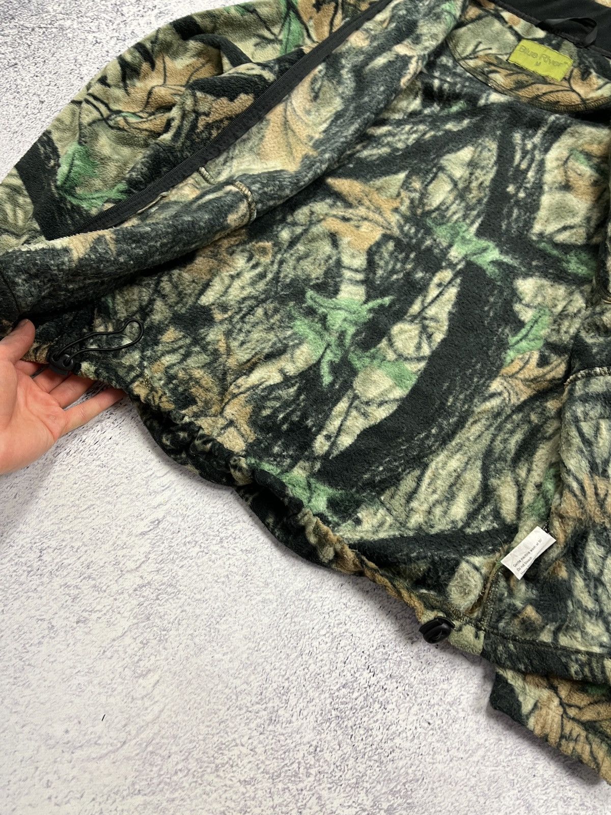 Realtree × Vintage Vintage Realtree Camo Fleece Jacket Streetwear Hype Y2k Size US M / EU 48-50 / 2 - 11 Thumbnail