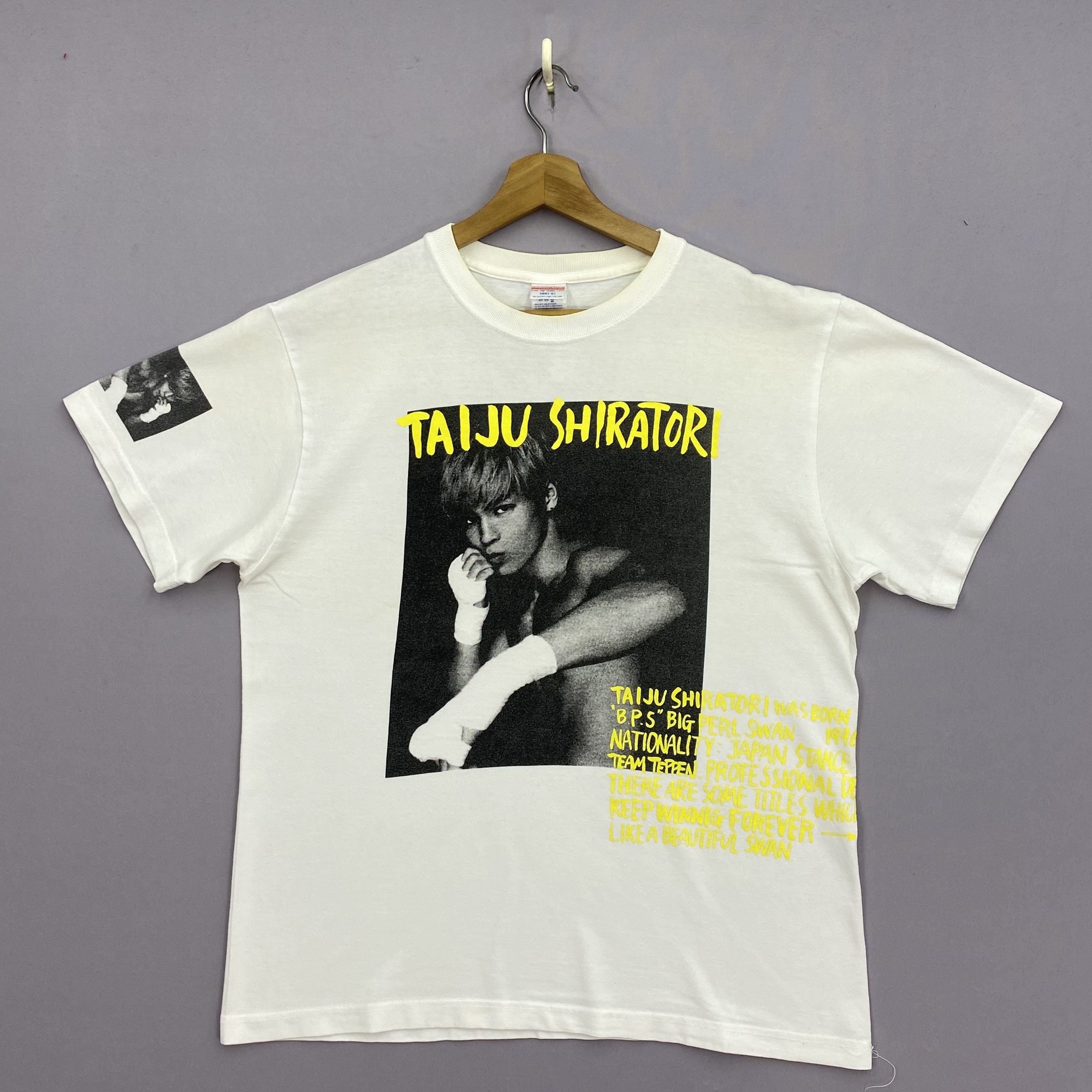 Japanese Brand Vintage Y2K Taiju Shiratori T-Shirt Muay Thai Kickboxer Tees Size US L / EU 52-54 / 3 - 1 Thumbnail