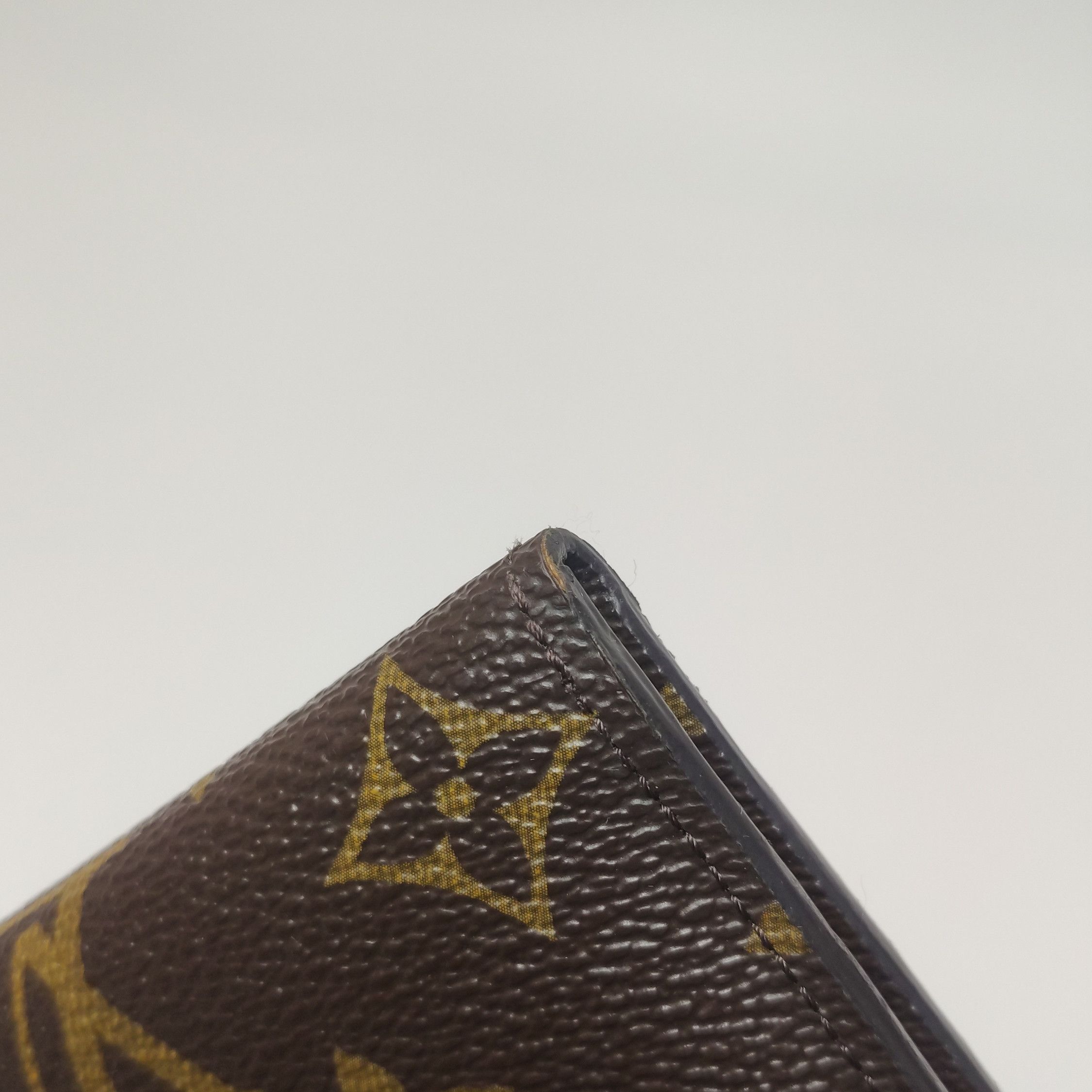Louis Vuitton Louis Vuitton (LV) Josephine monogram snap button wallet -y Size ONE SIZE - 9 Thumbnail