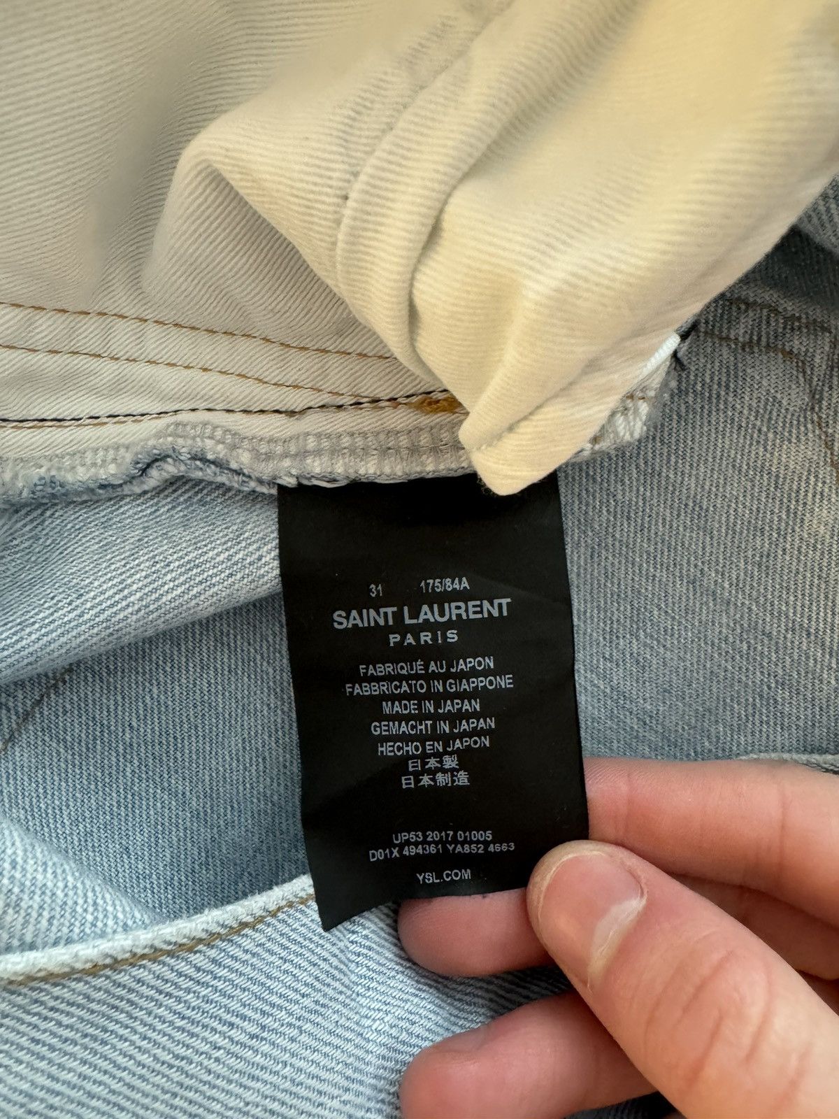 Saint Laurent Paris × Yves Saint Laurent Saint Laurent D02 light blue jeans (2015) Size US 31 - 4 Thumbnail