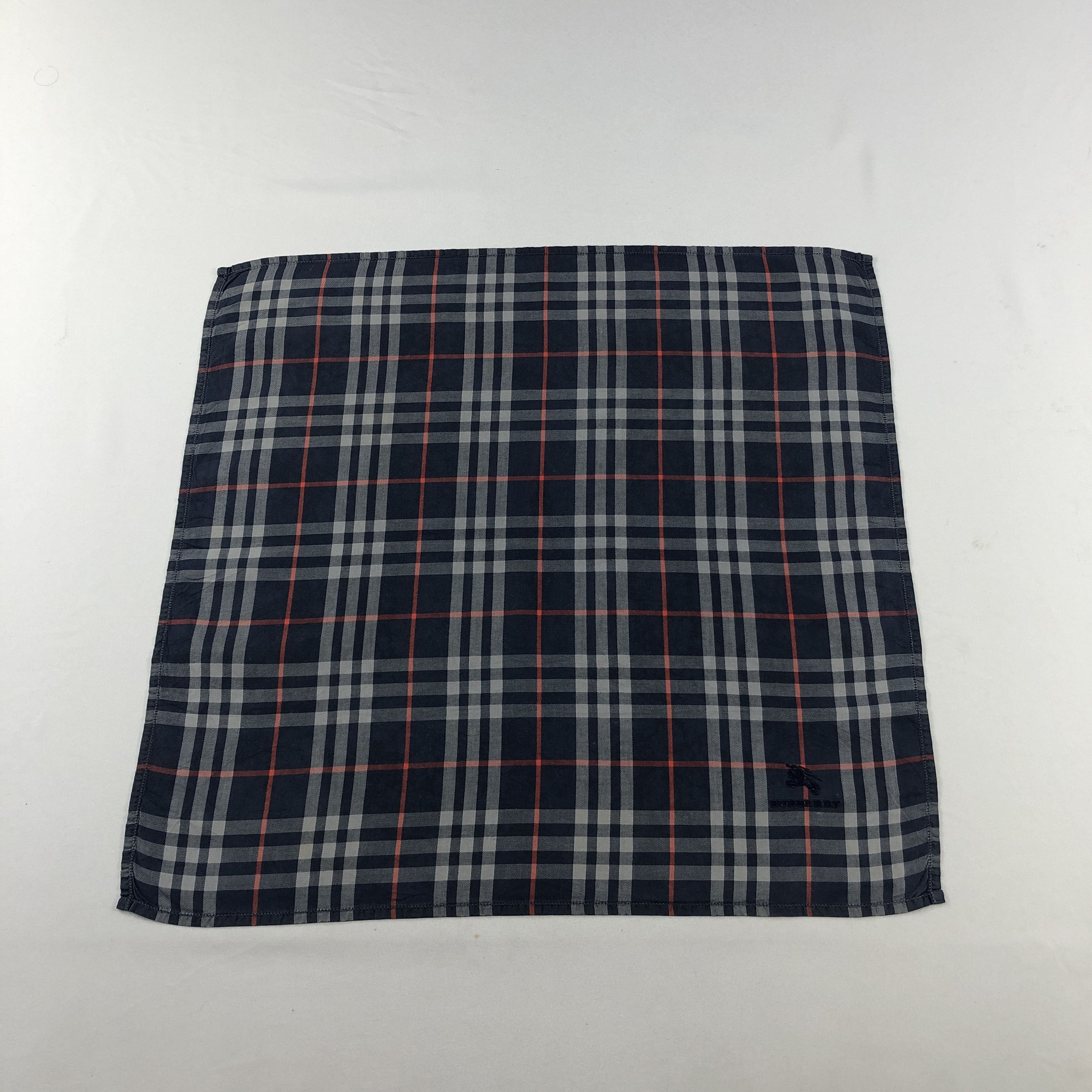 Burberry Burberry Handkerchief Neckerchief Bandana H3087 Size ONE SIZE - 1 Thumbnail